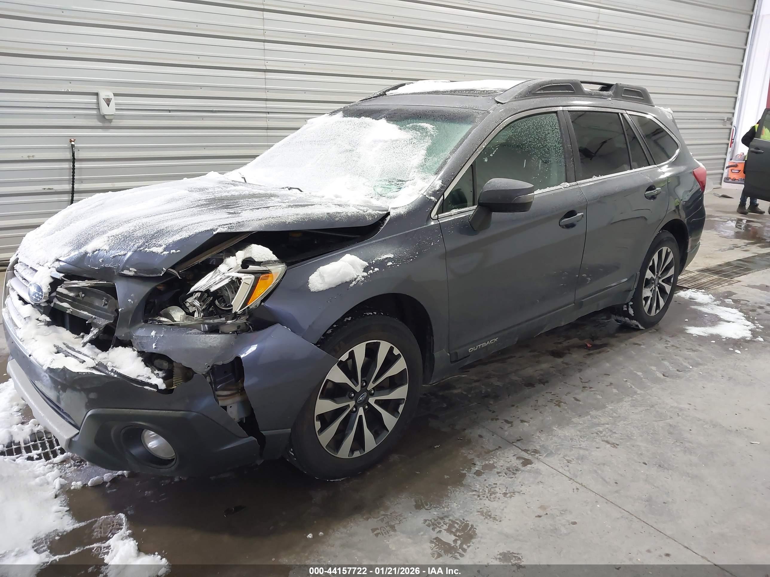 SUBARU OUTBACK image 2