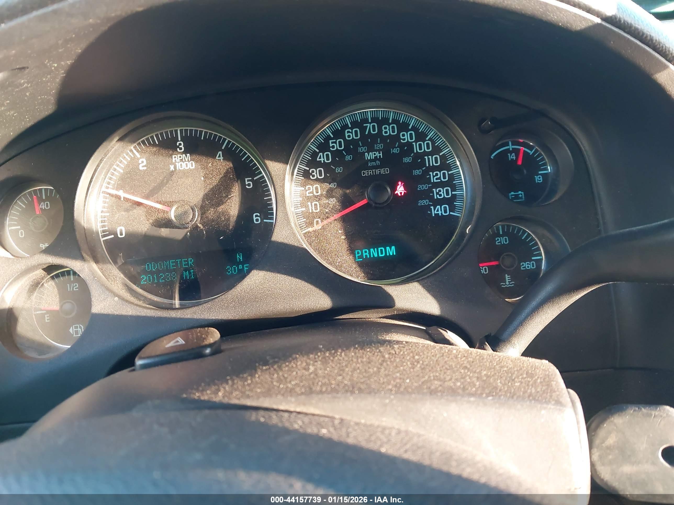 CHEVROLET TAHOE image 7