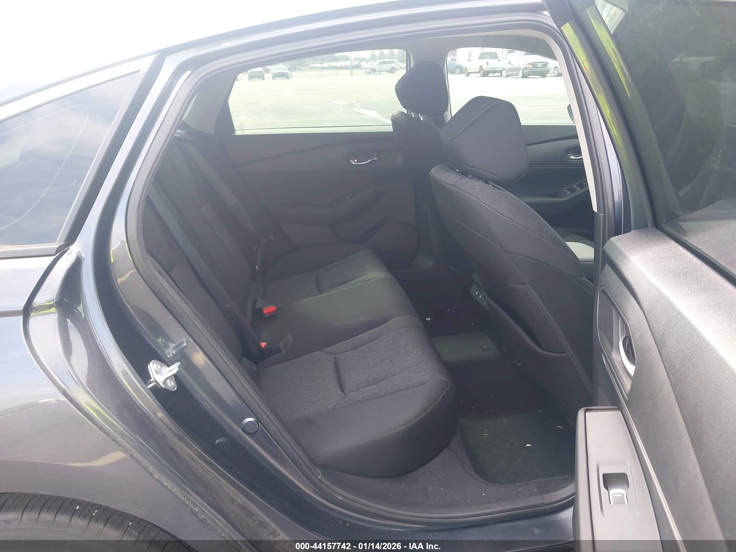 HONDA ACCORD image 8