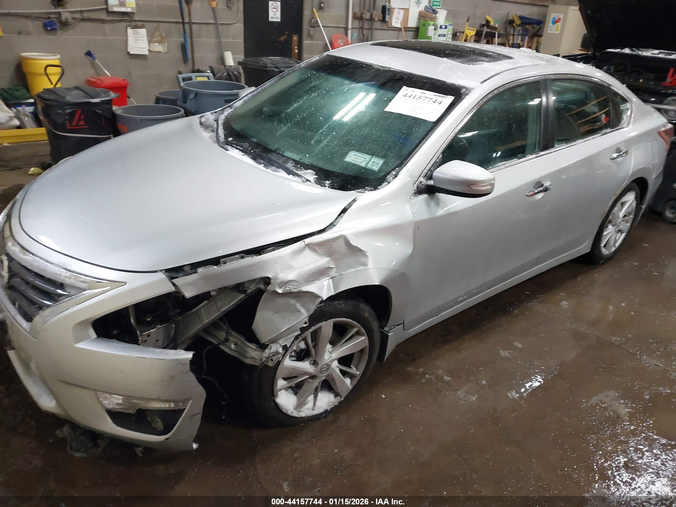 NISSAN ALTIMA image 2