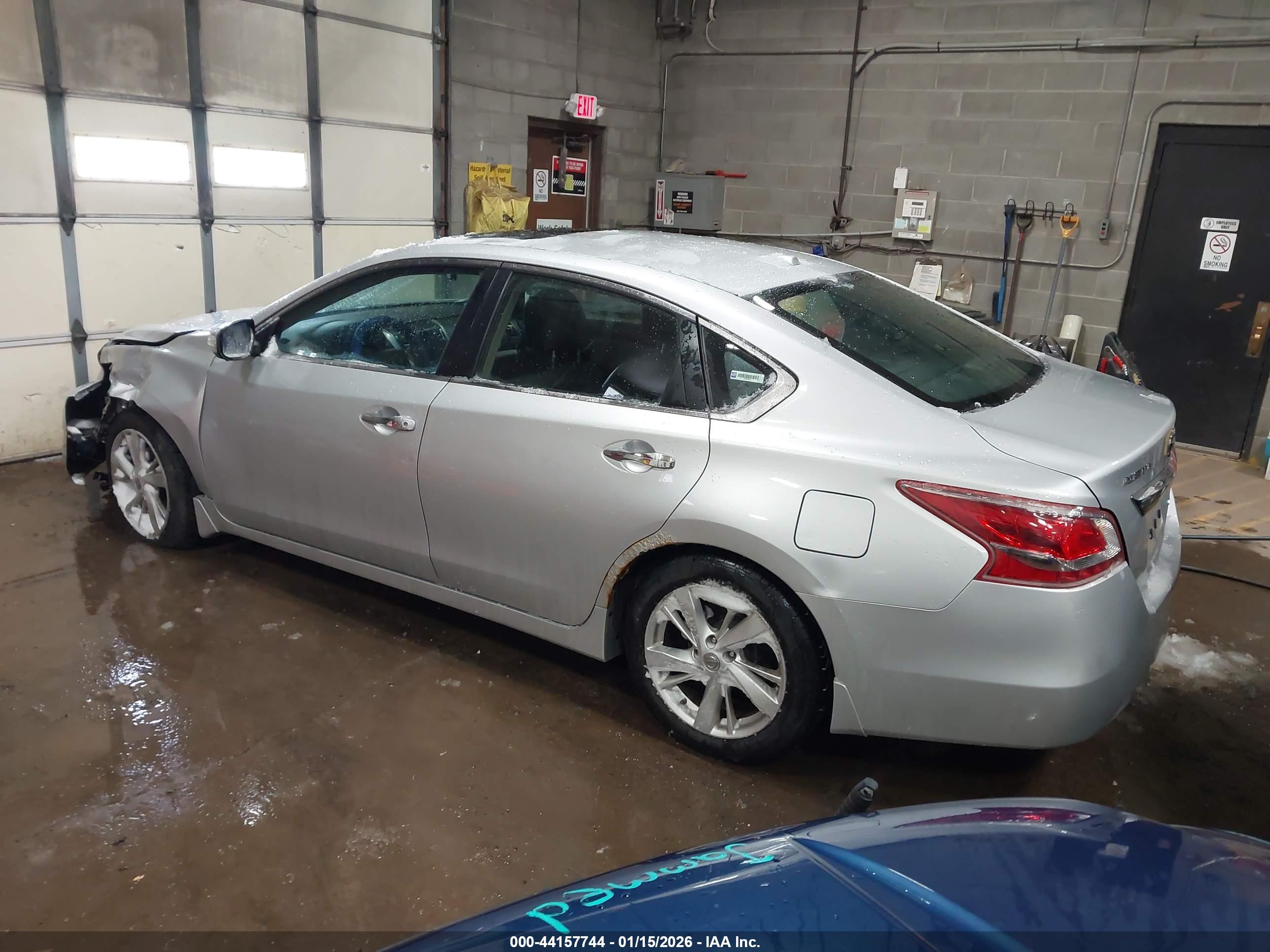 NISSAN ALTIMA image 3