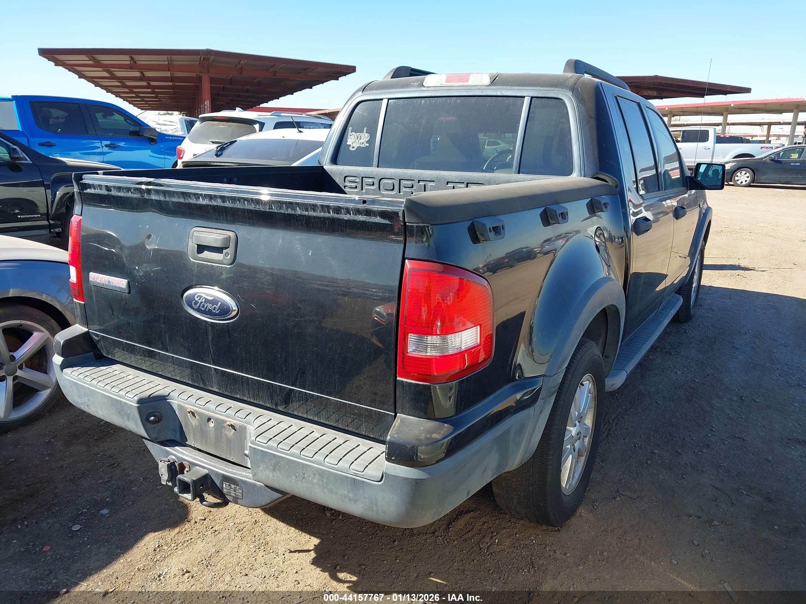 FORD EXPLORER image 4