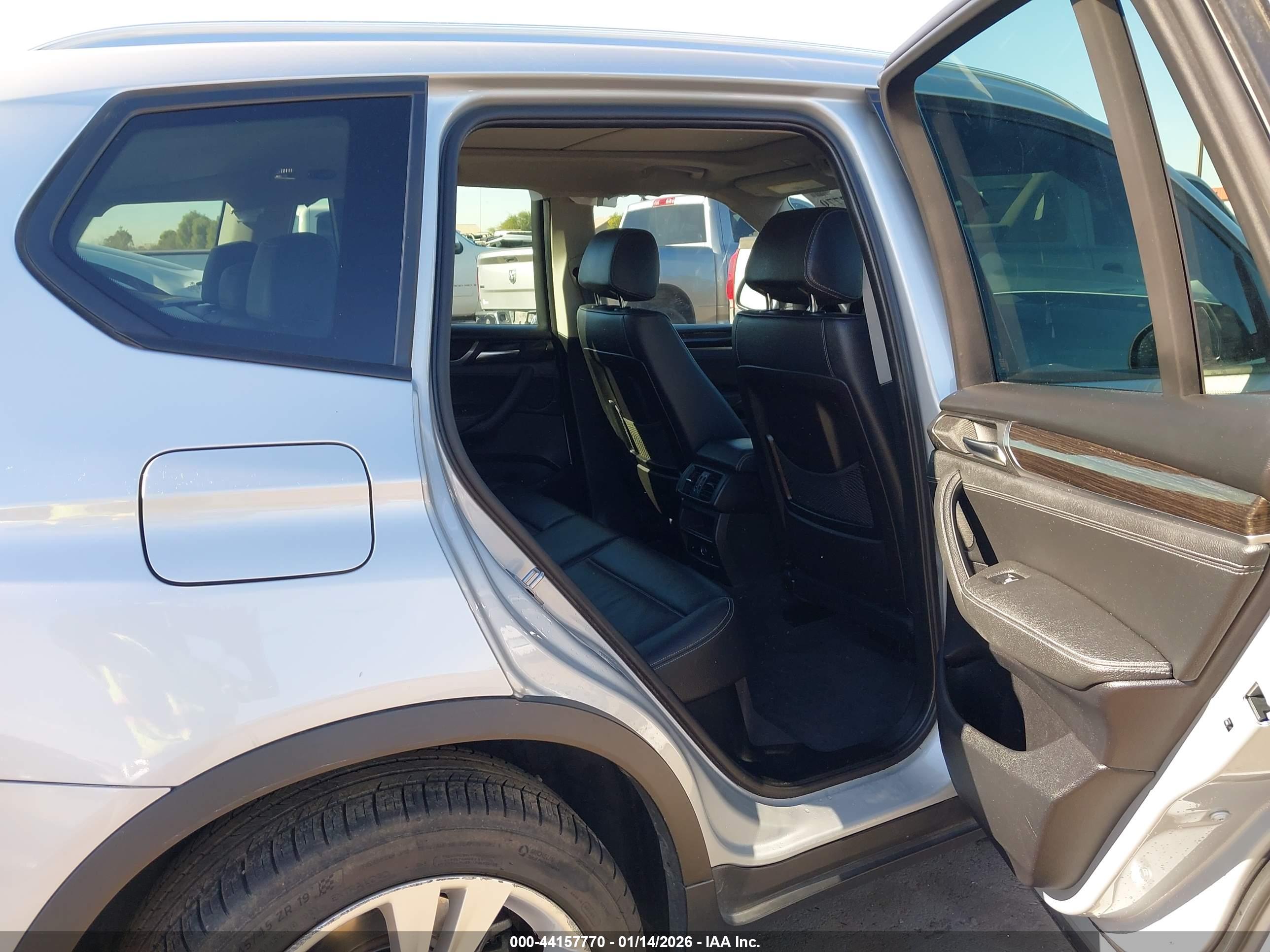 BMW X3 image 8