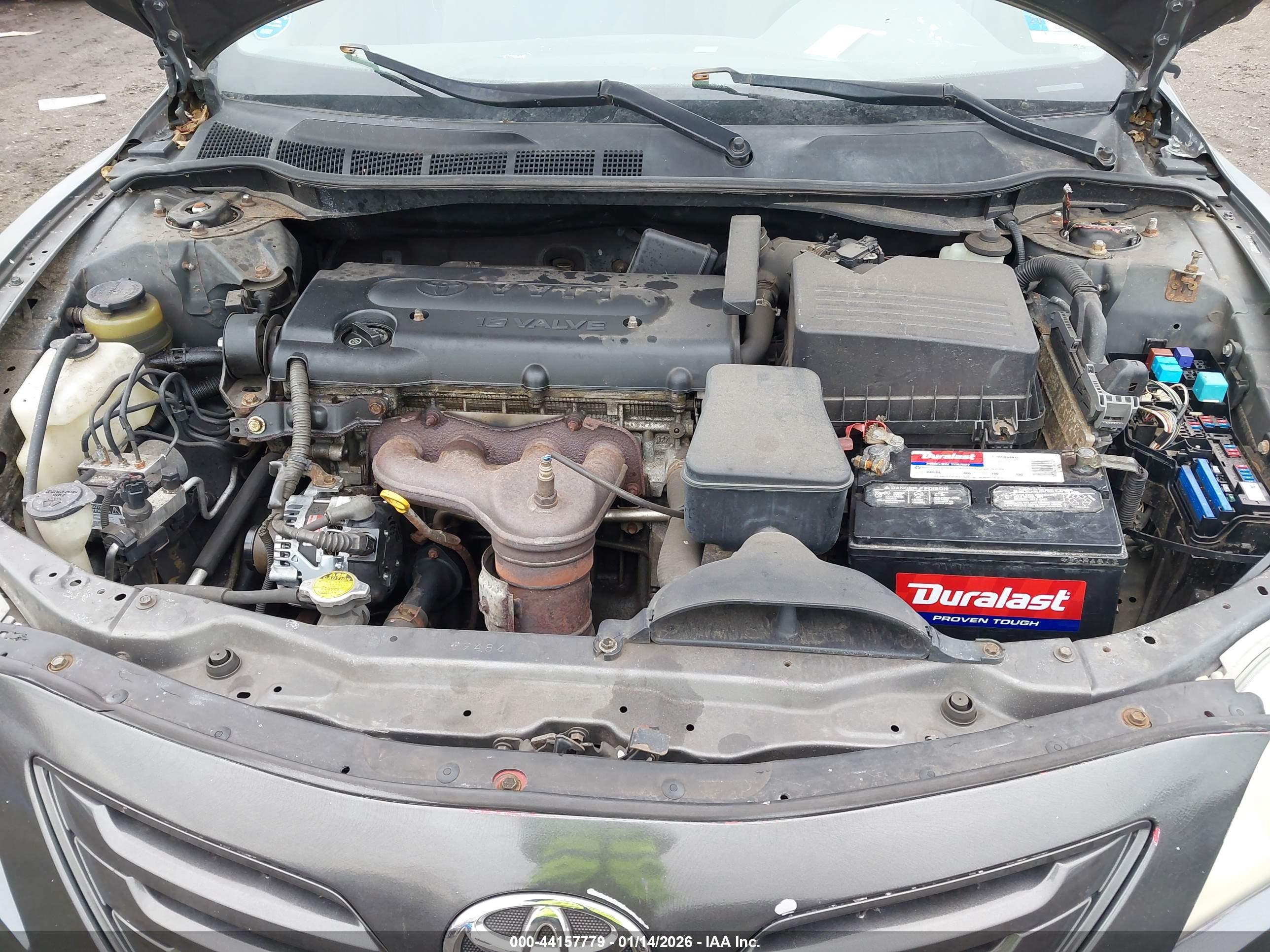 TOYOTA CAMRY image 10