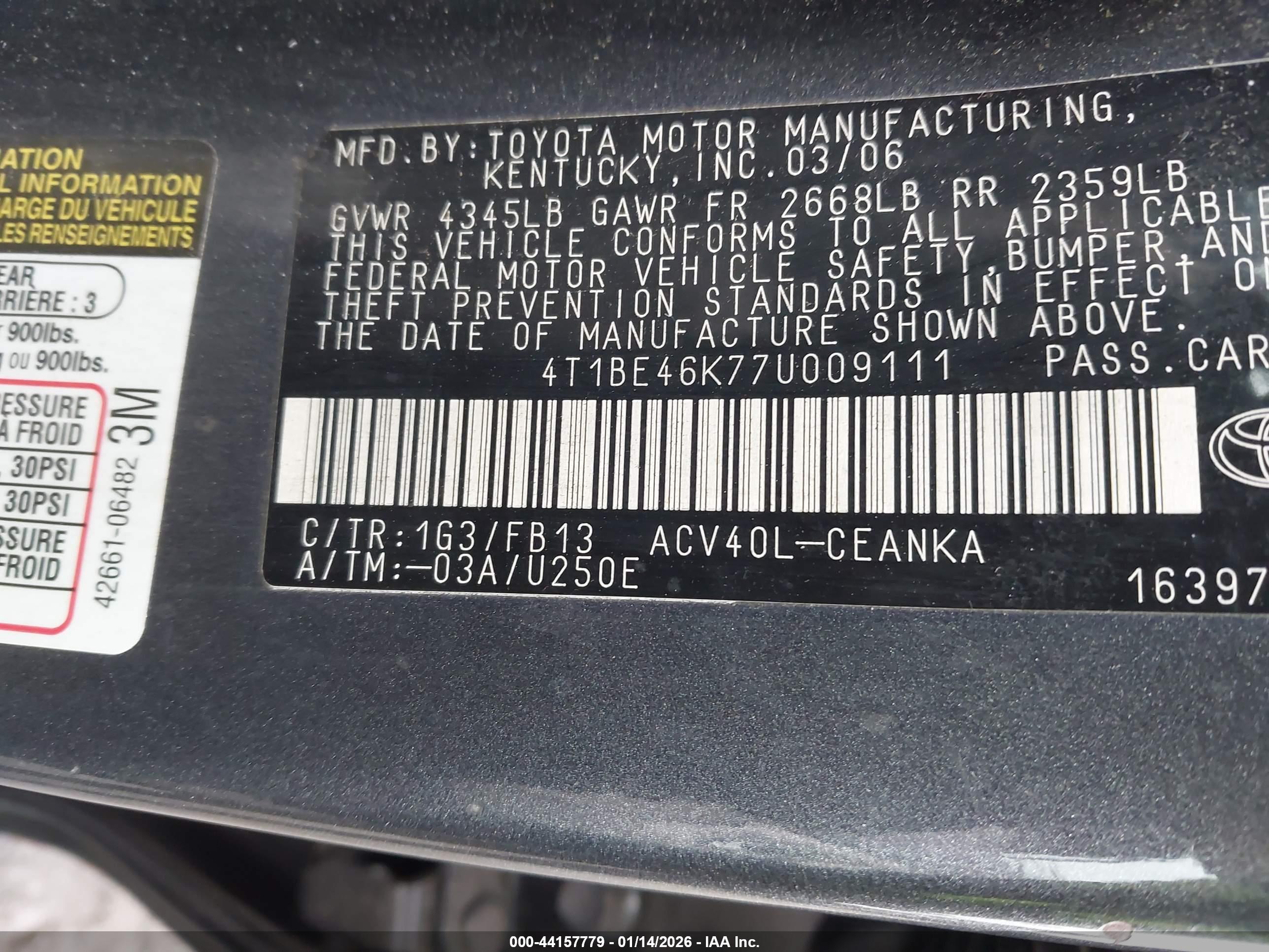 TOYOTA CAMRY image 9