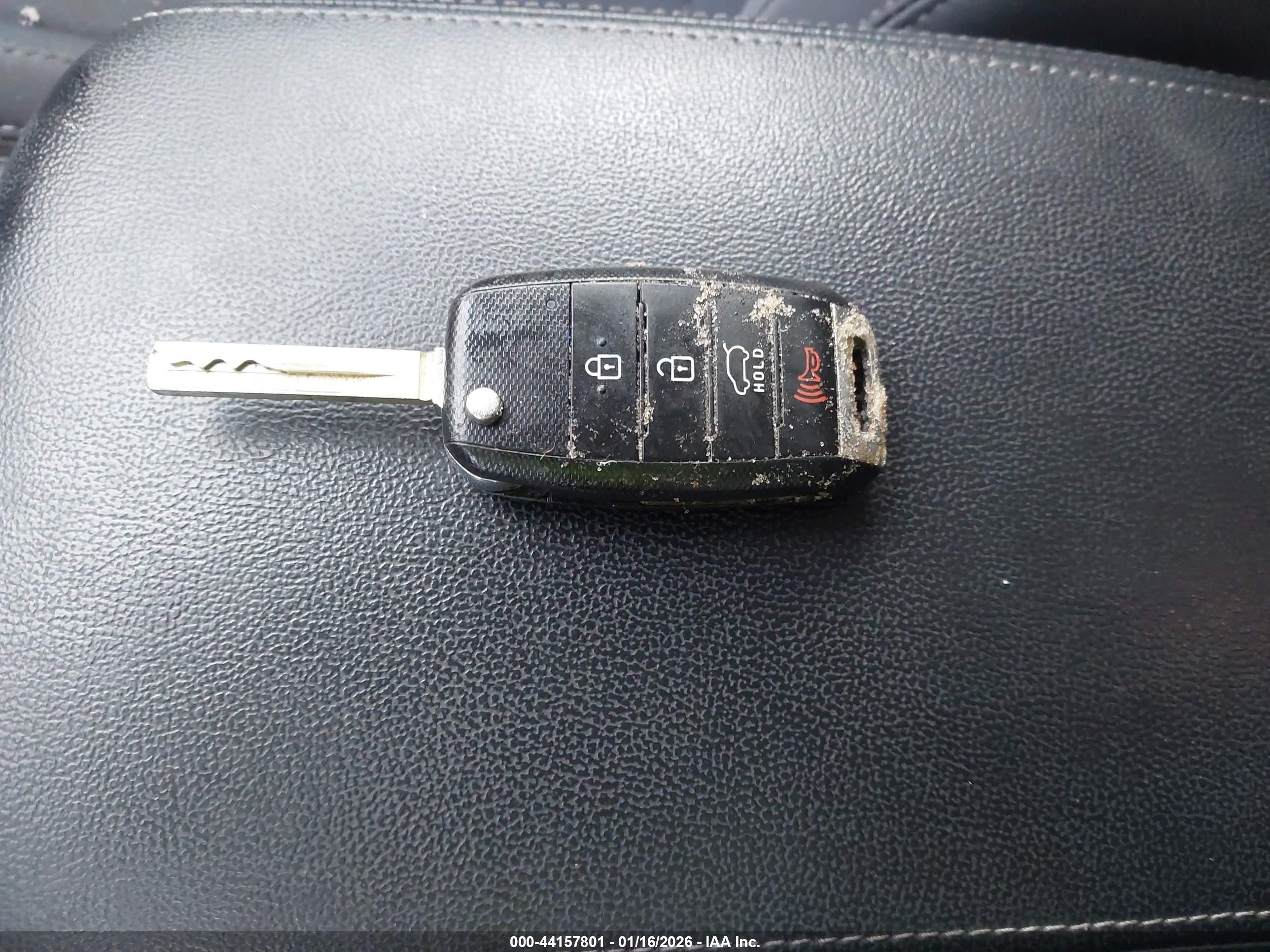 KIA SORENTO image 11