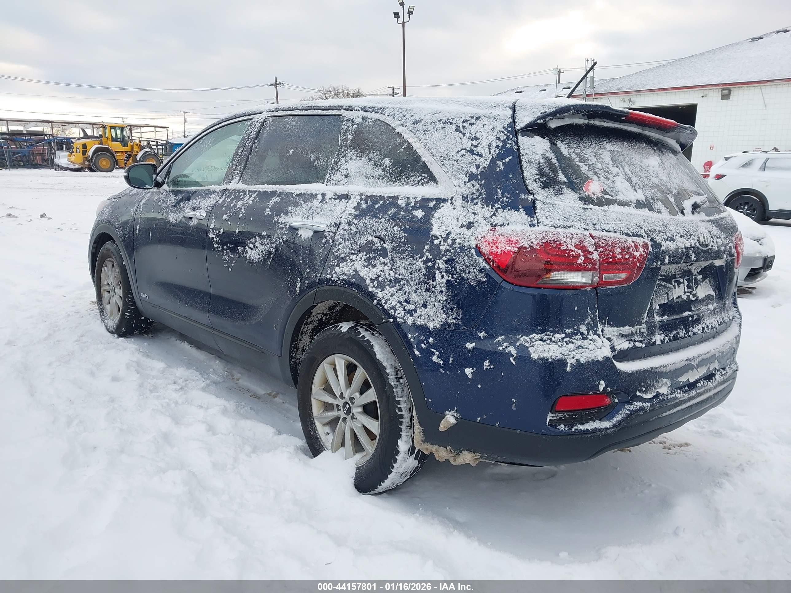 KIA SORENTO image 3