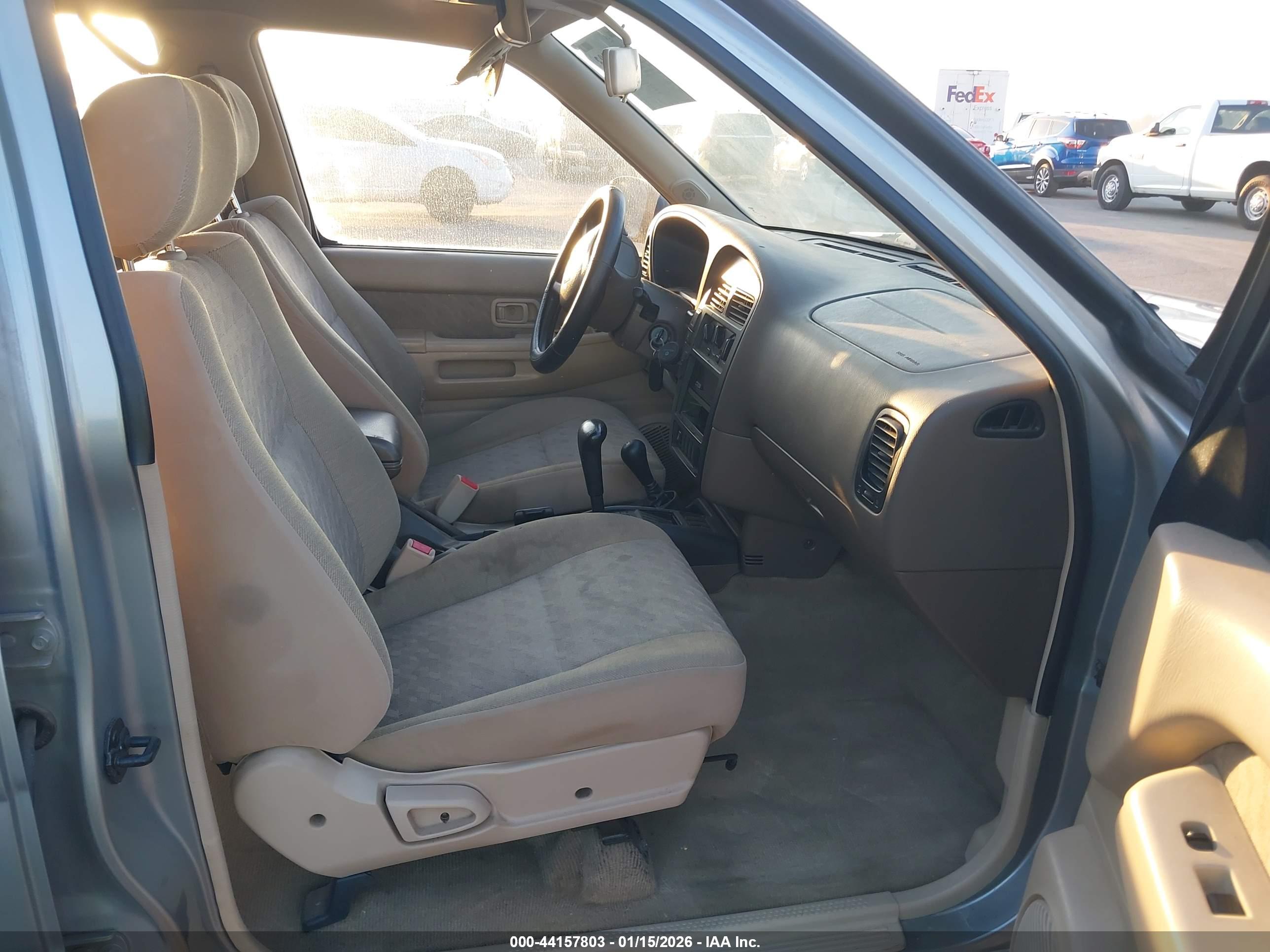 NISSAN PATHFINDER image 5