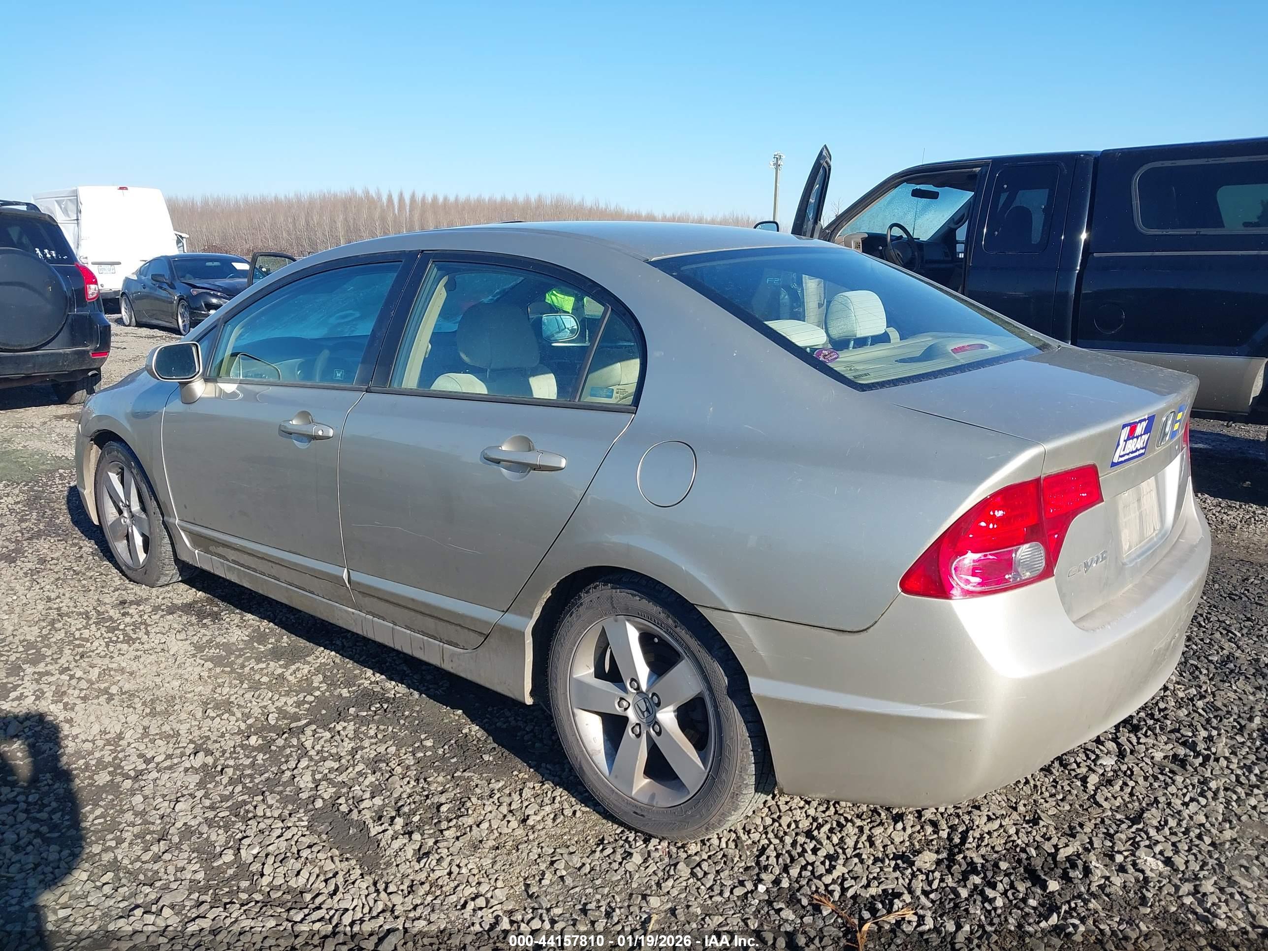 HONDA CIVIC image 3