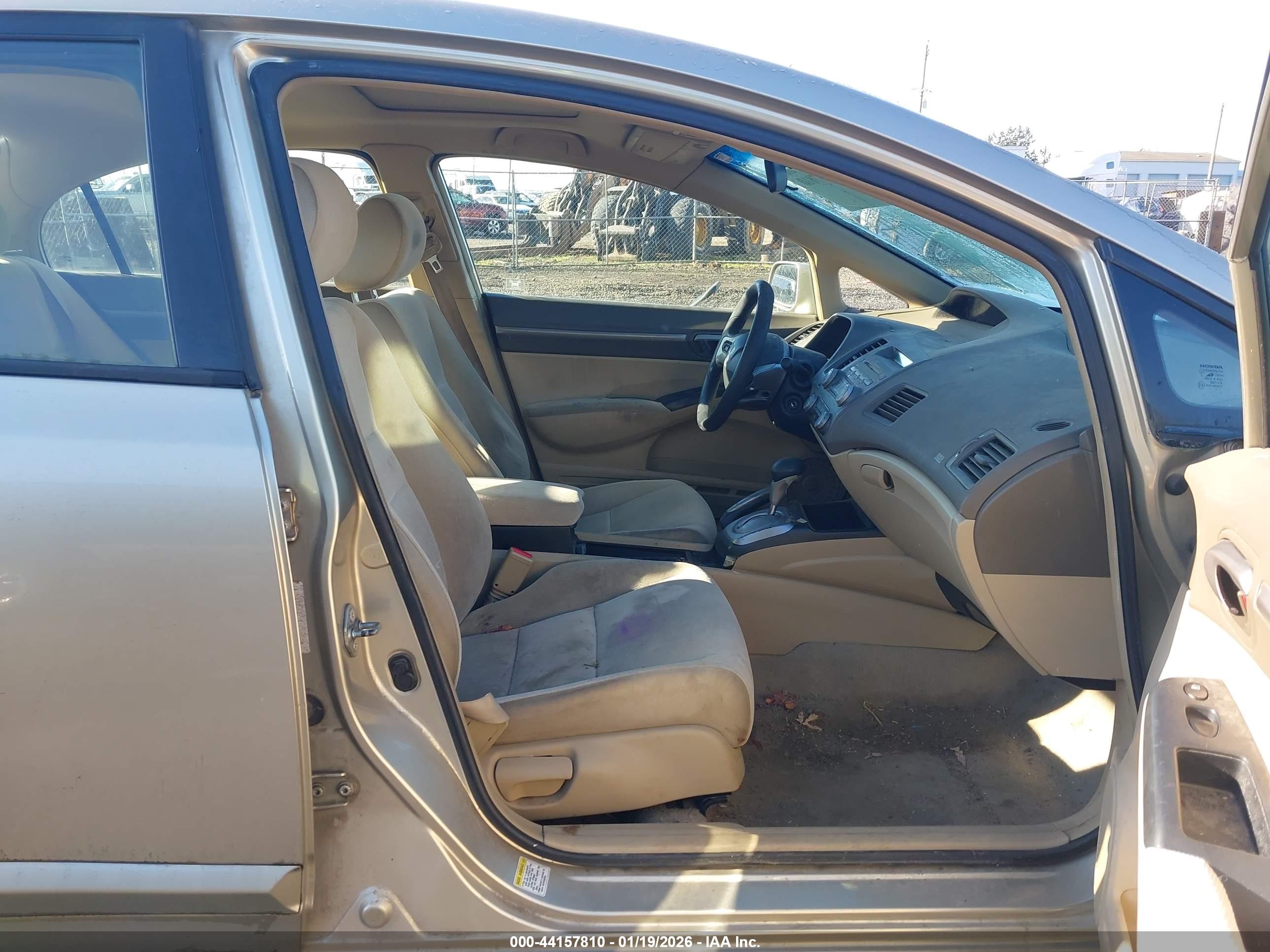 HONDA CIVIC image 5