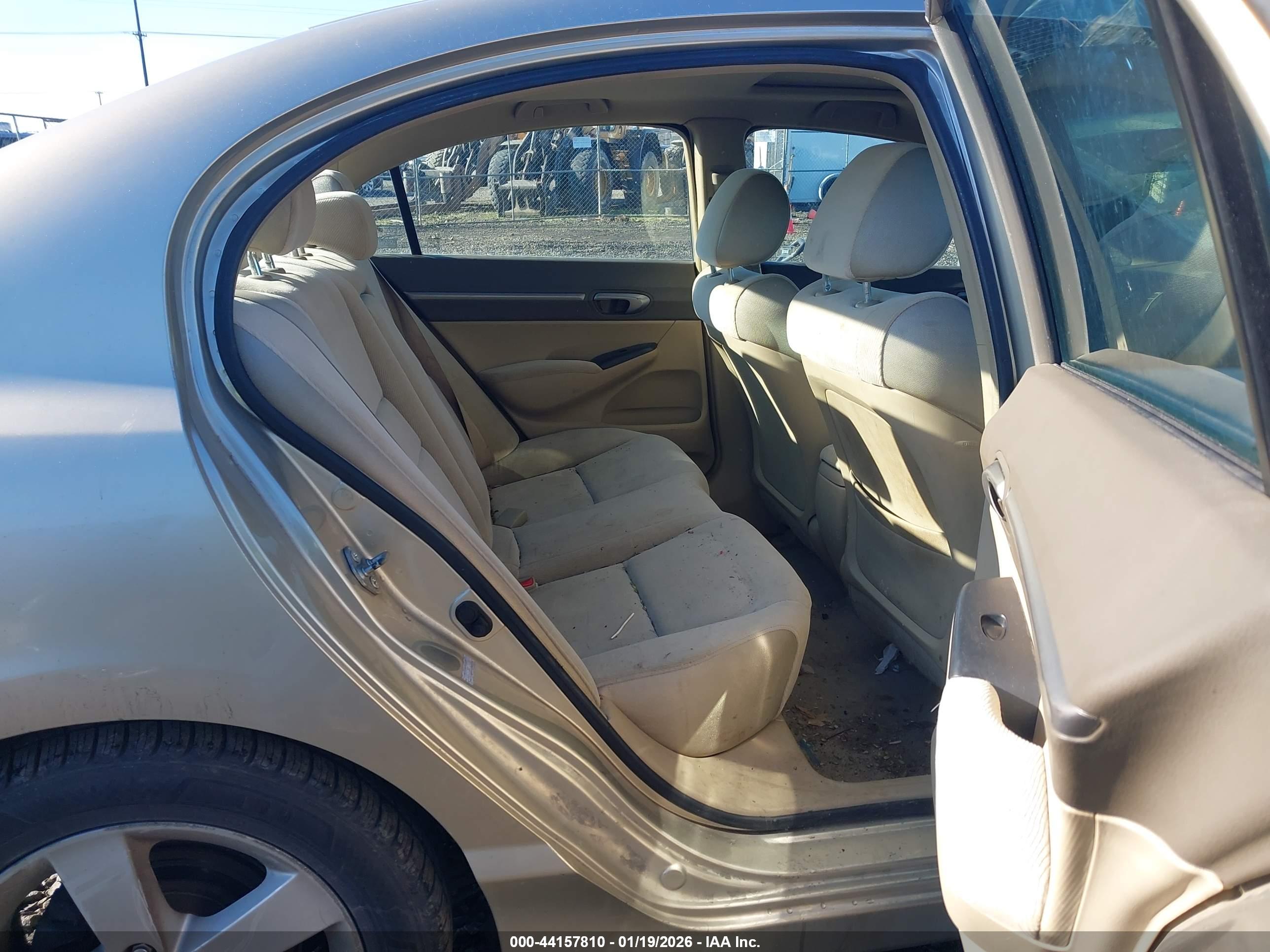 HONDA CIVIC image 8