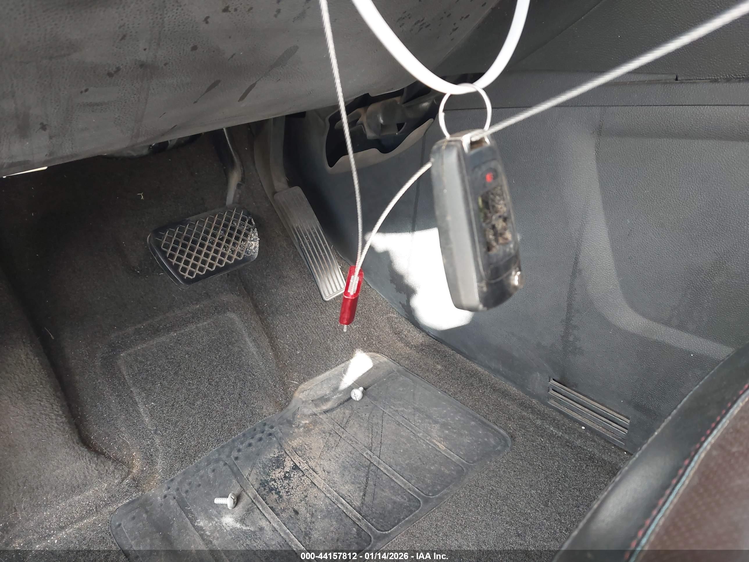 GMC TERRAIN image 11