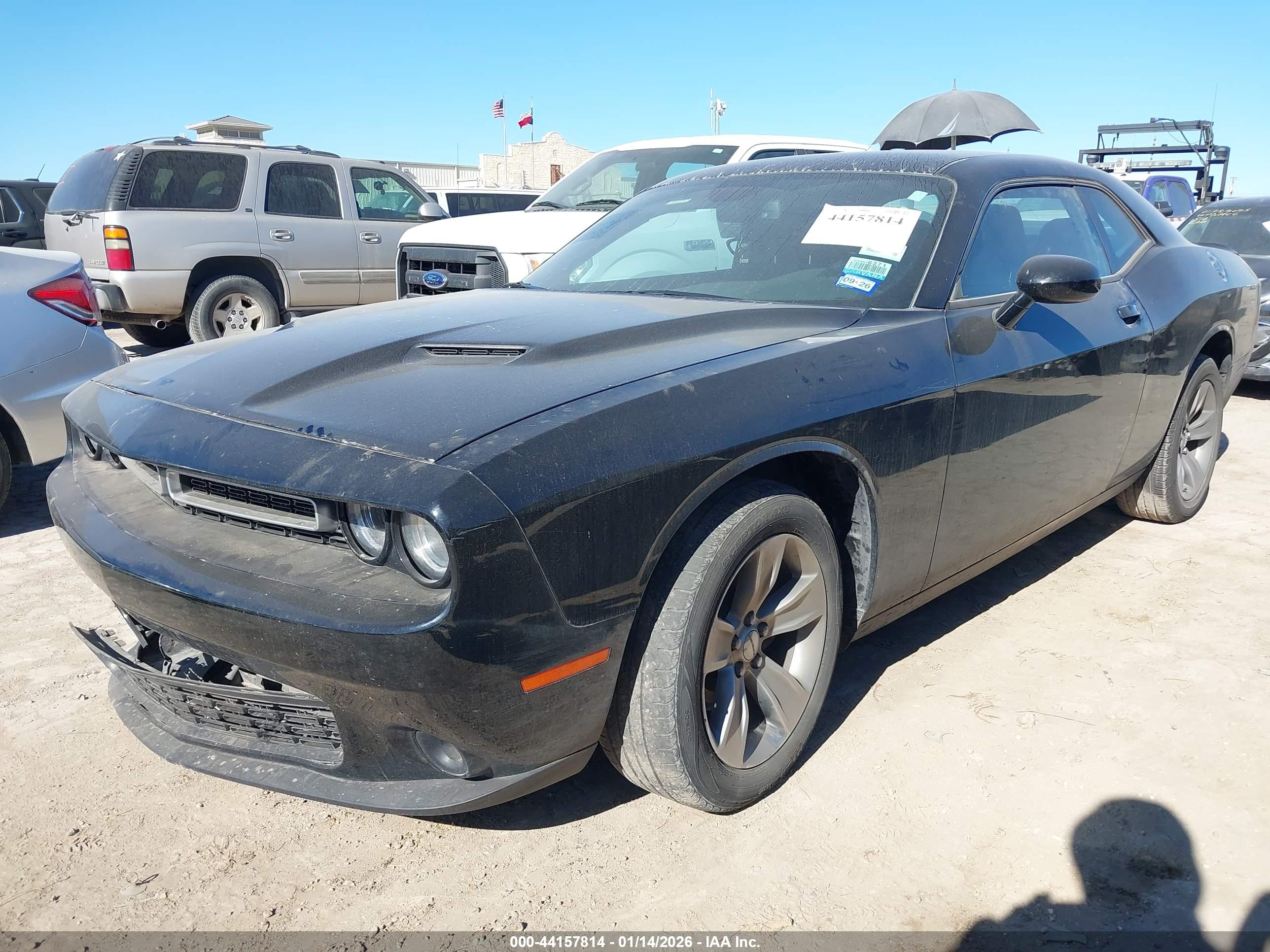 DODGE CHALLENGER image 2