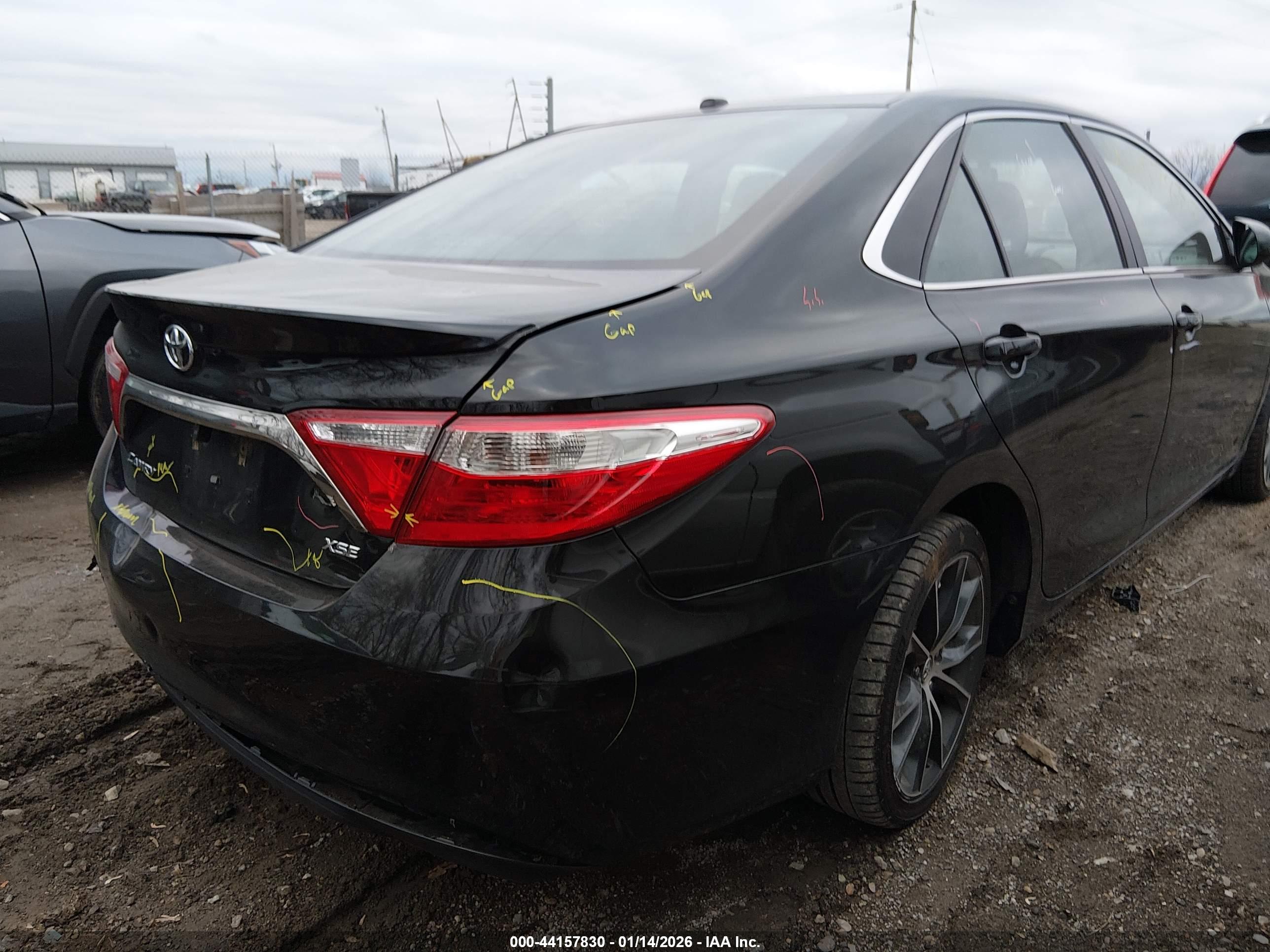 TOYOTA CAMRY image 6