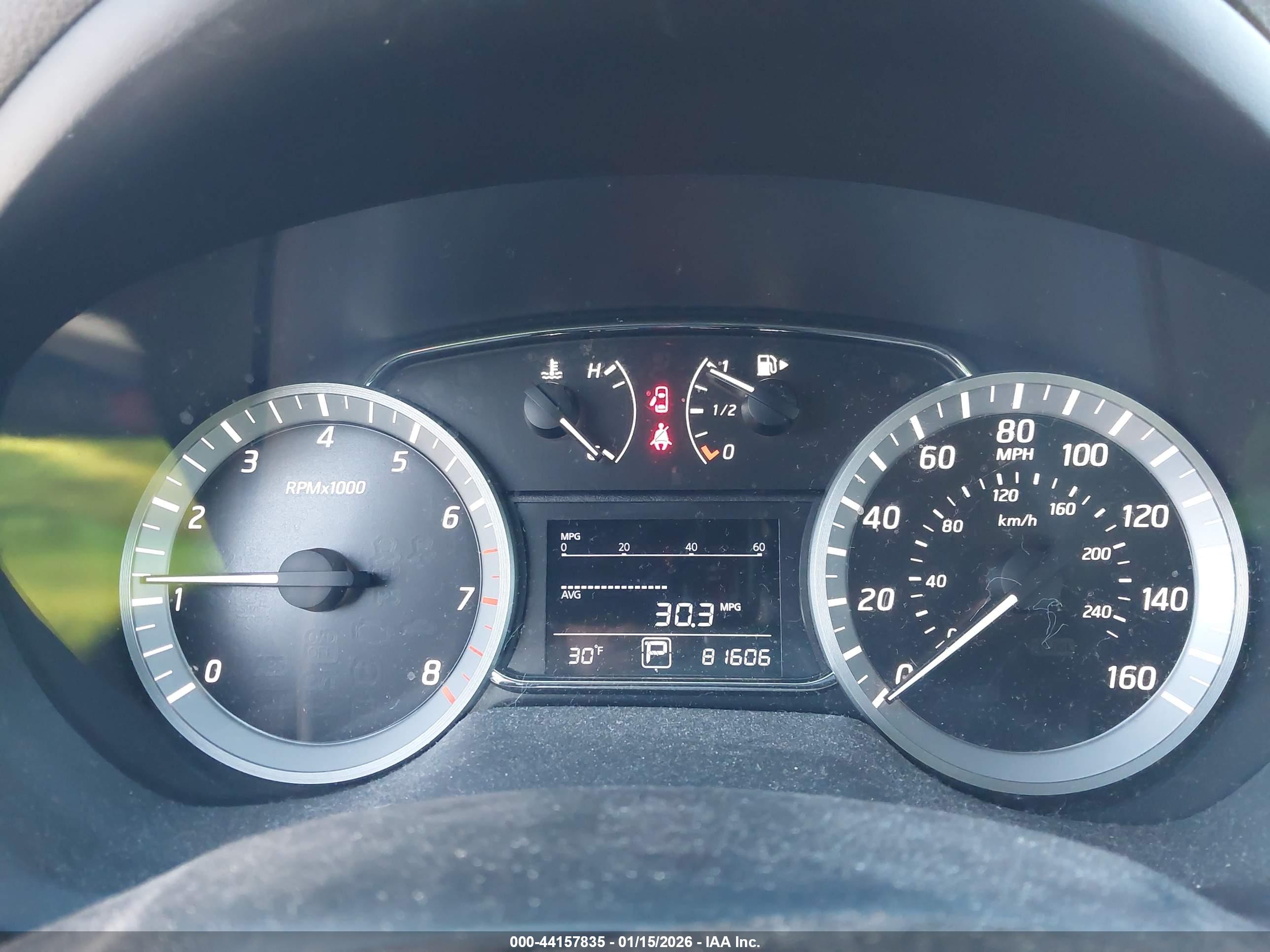 NISSAN SENTRA image 7