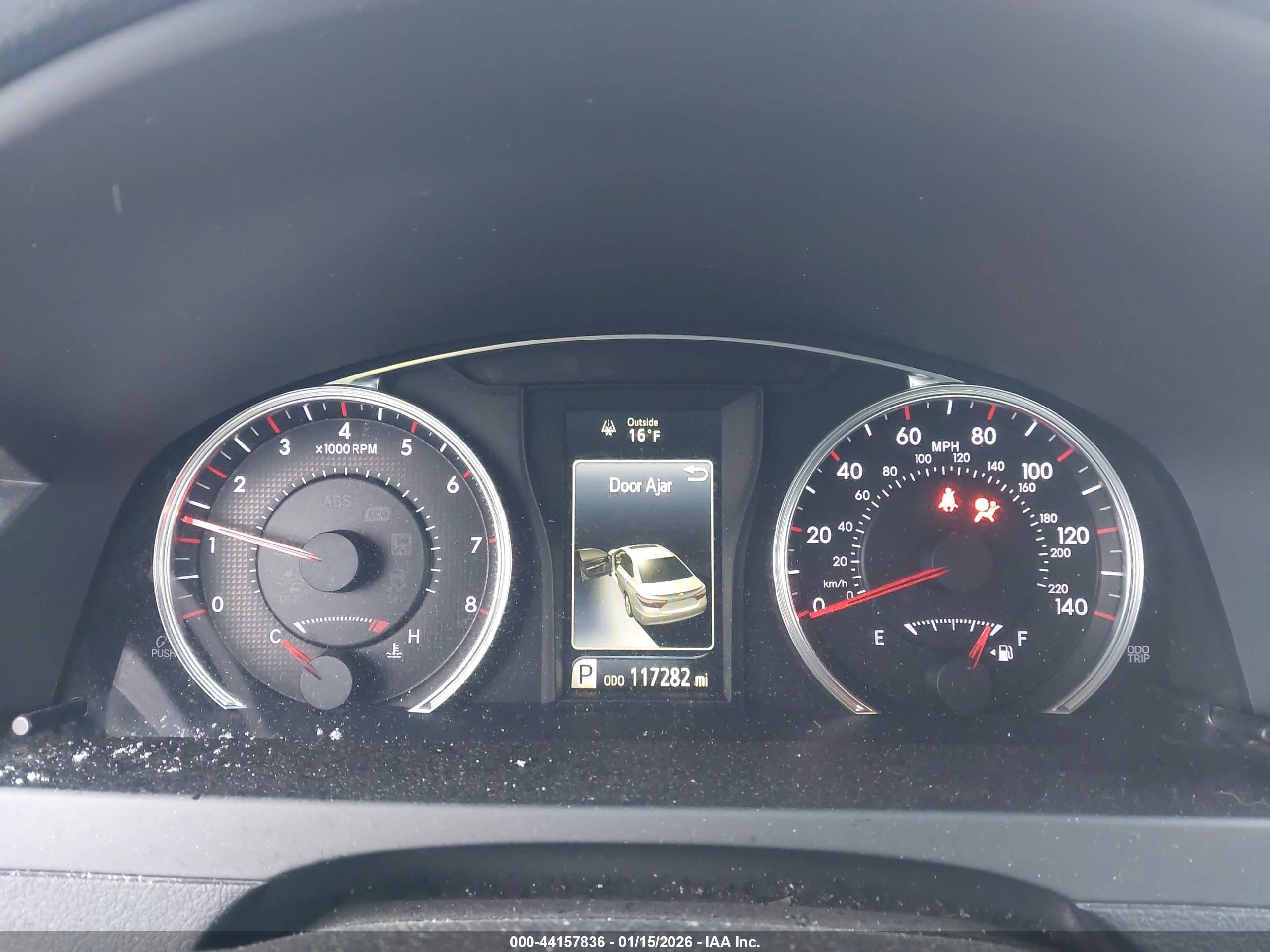 TOYOTA CAMRY image 7