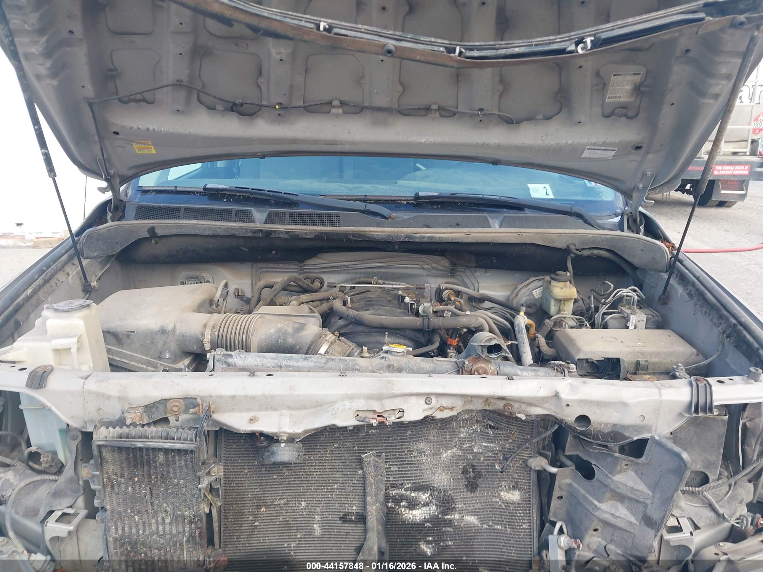 TOYOTA TUNDRA image 10