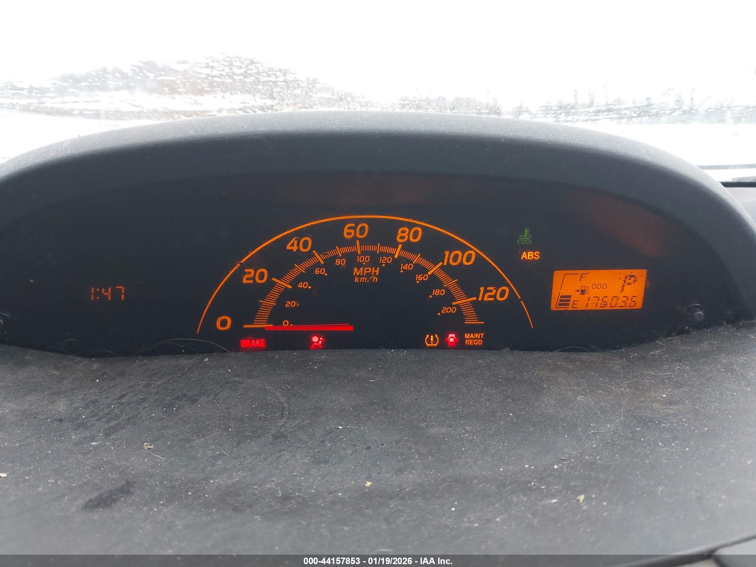 TOYOTA YARIS image 7