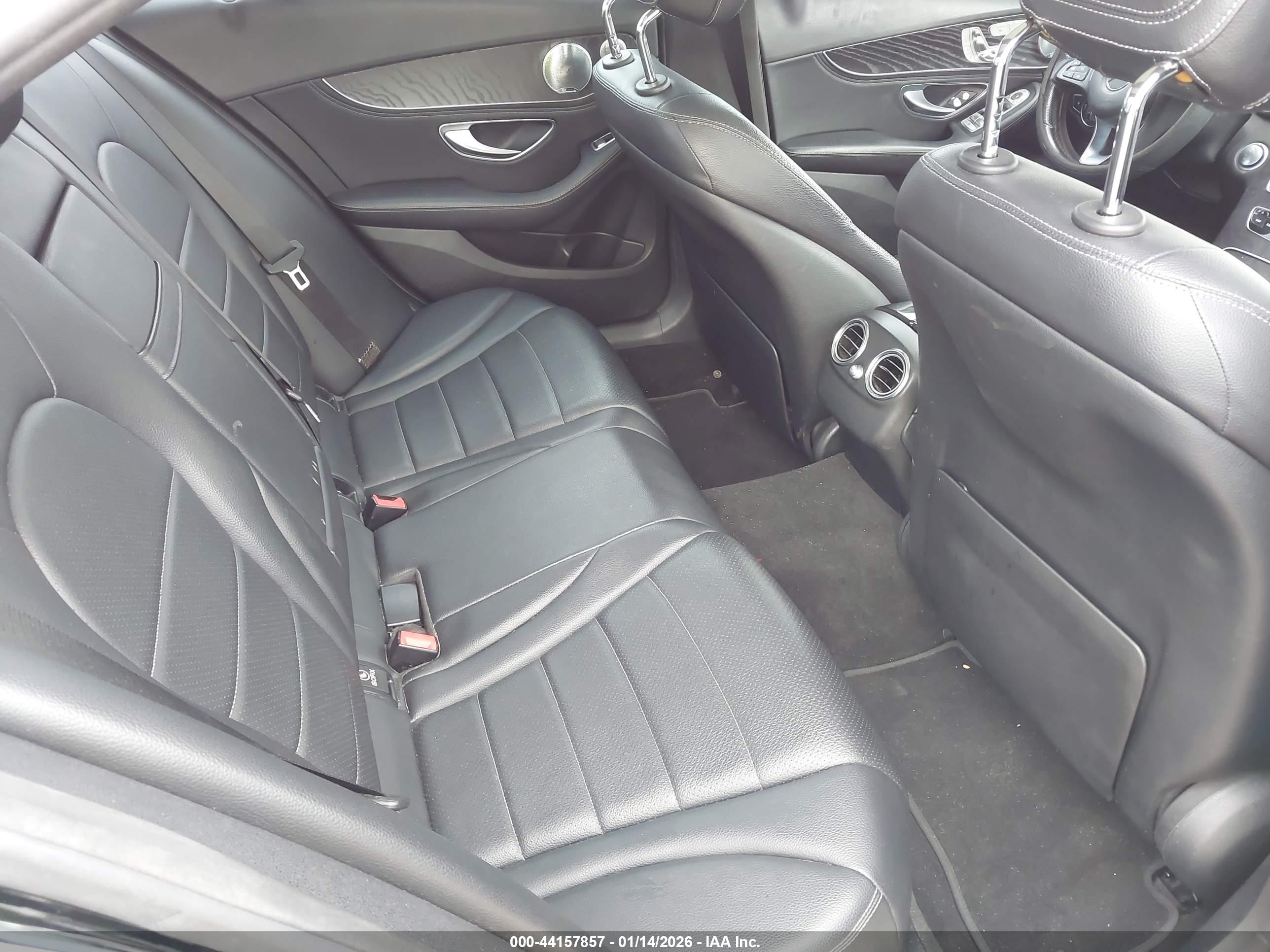 MERCEDES-BENZ C image 8