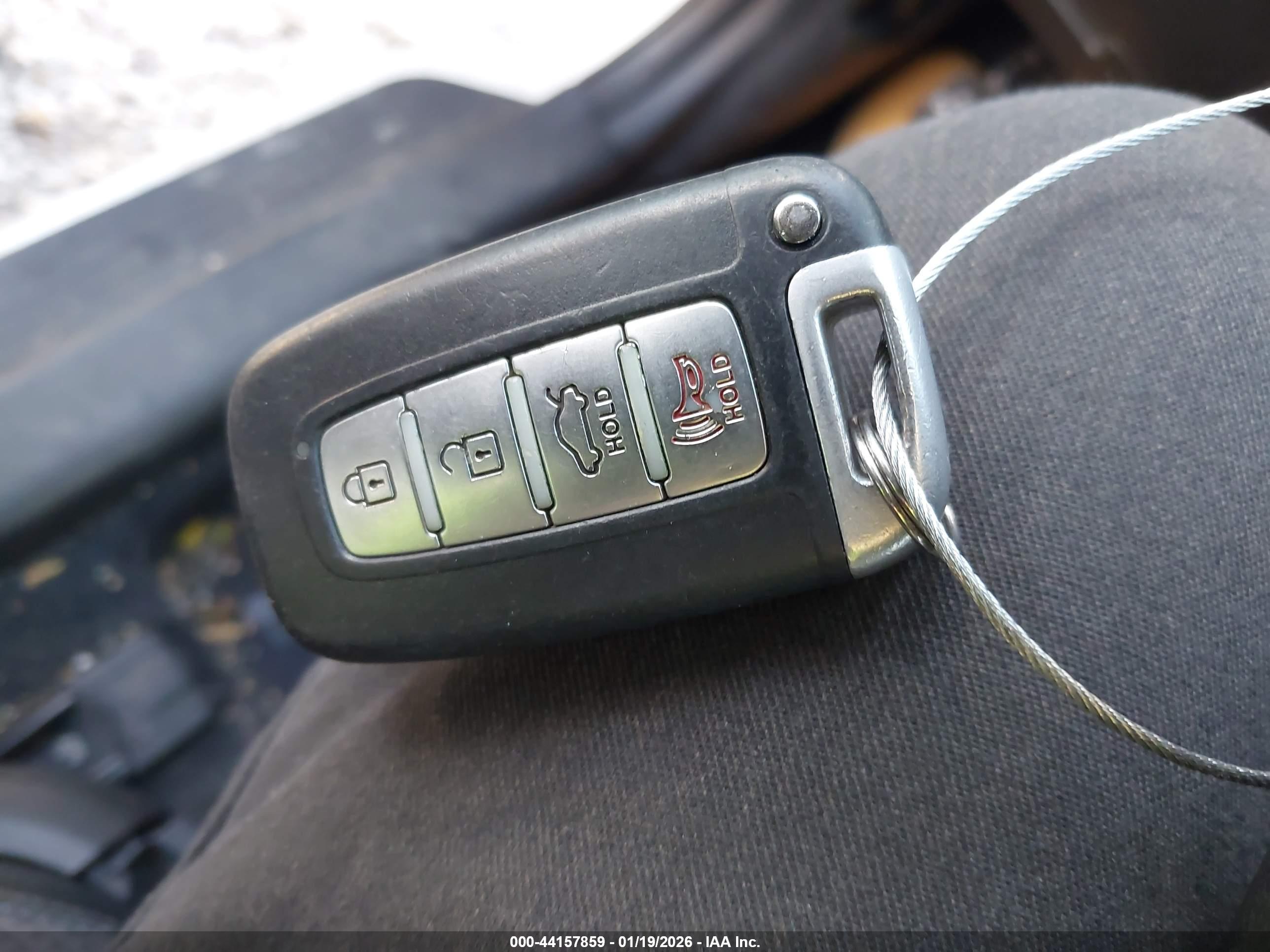 HYUNDAI SONATA image 11