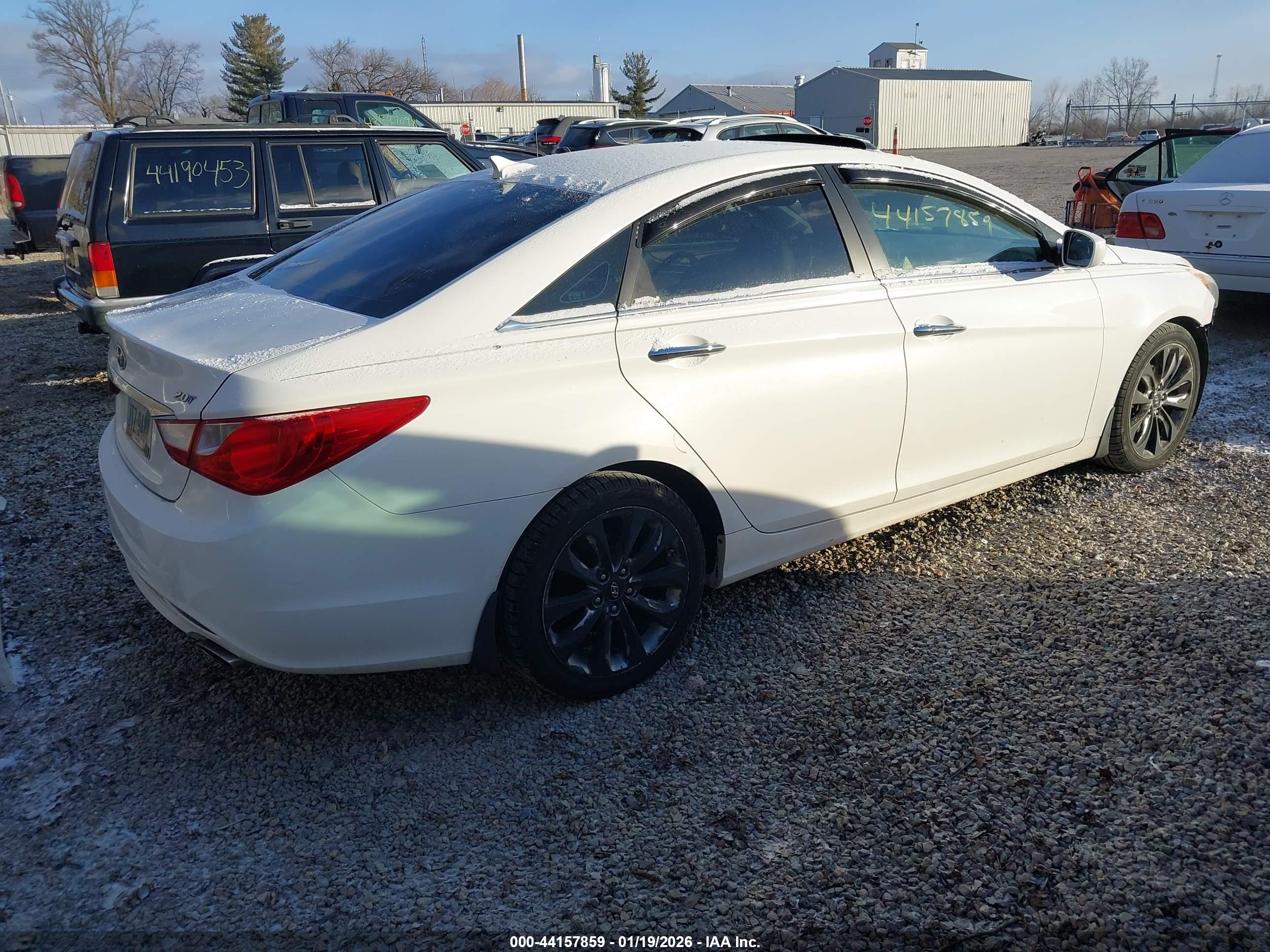 HYUNDAI SONATA image 4