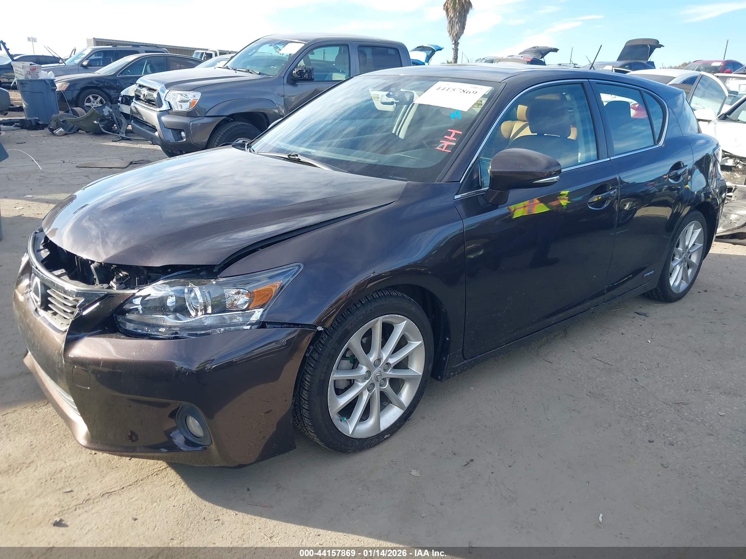 LEXUS CT image 2