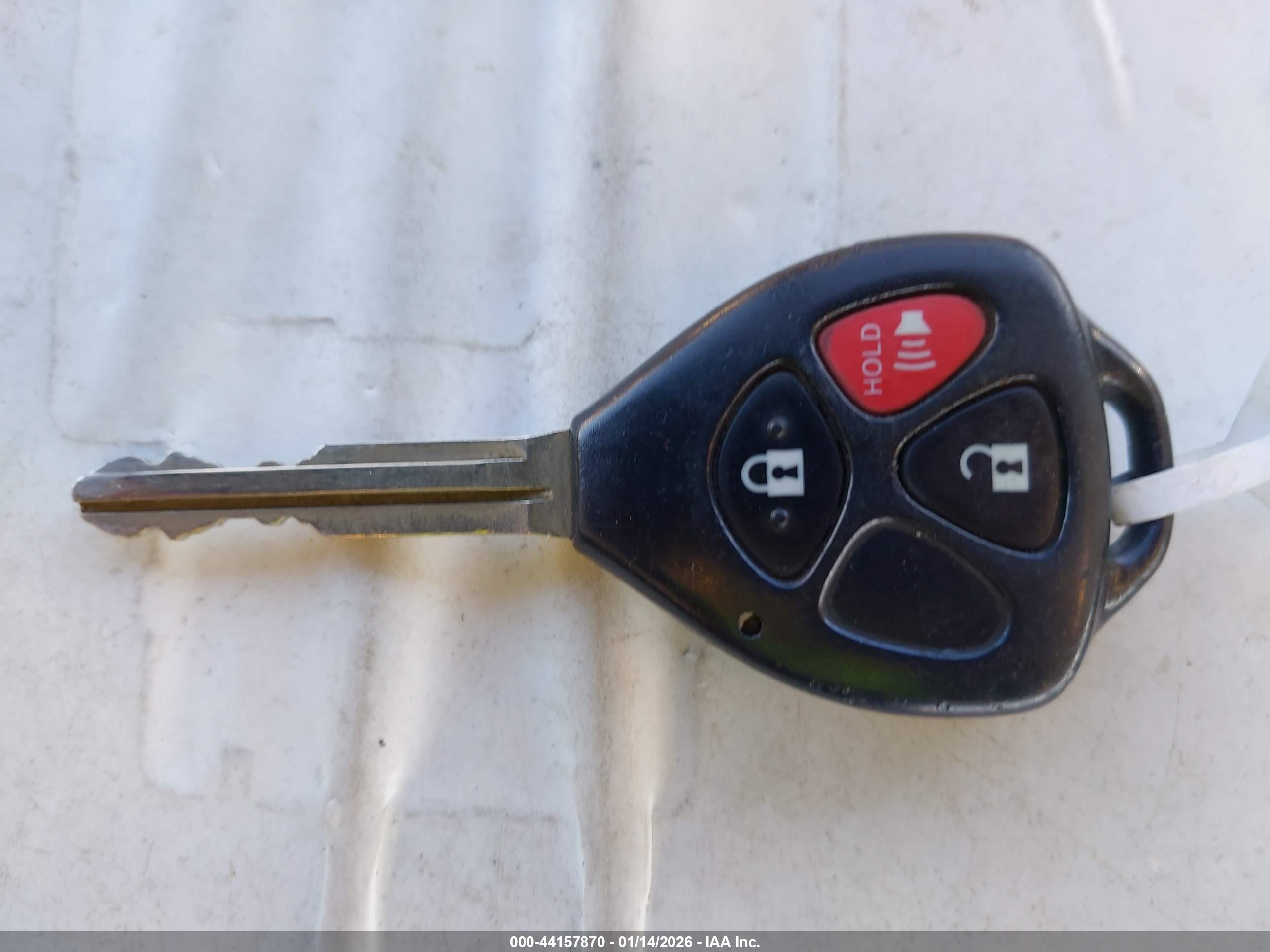 TOYOTA RAV4 image 11