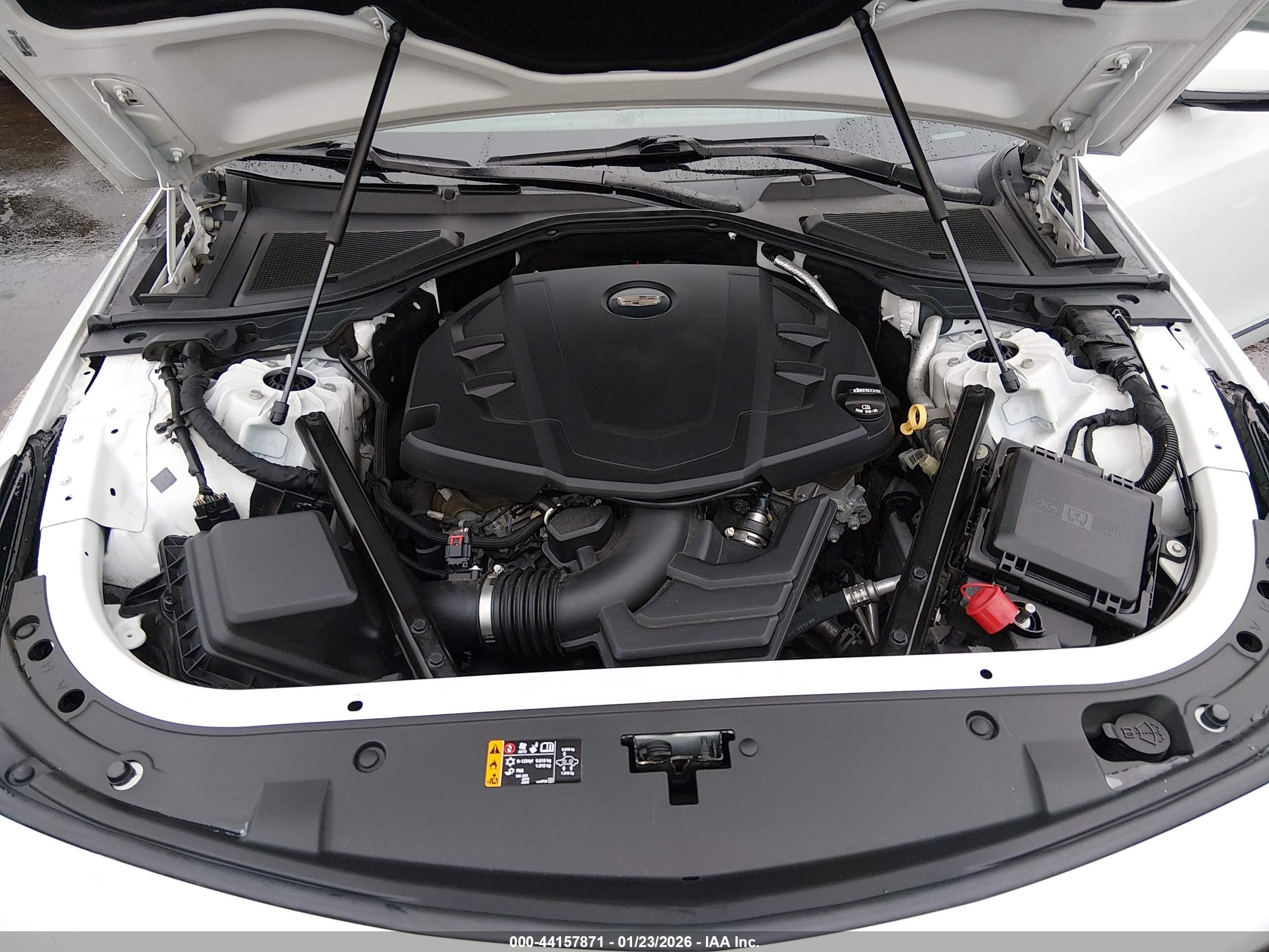 CADILLAC CT6 image 10