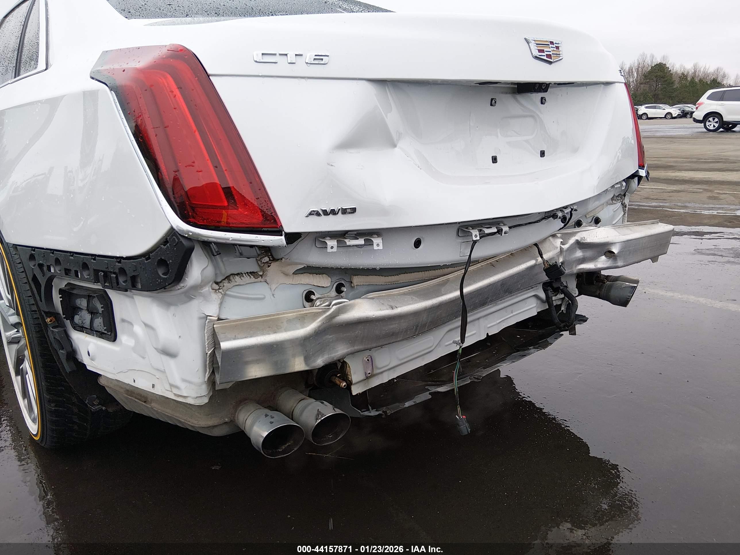 CADILLAC CT6 image 6