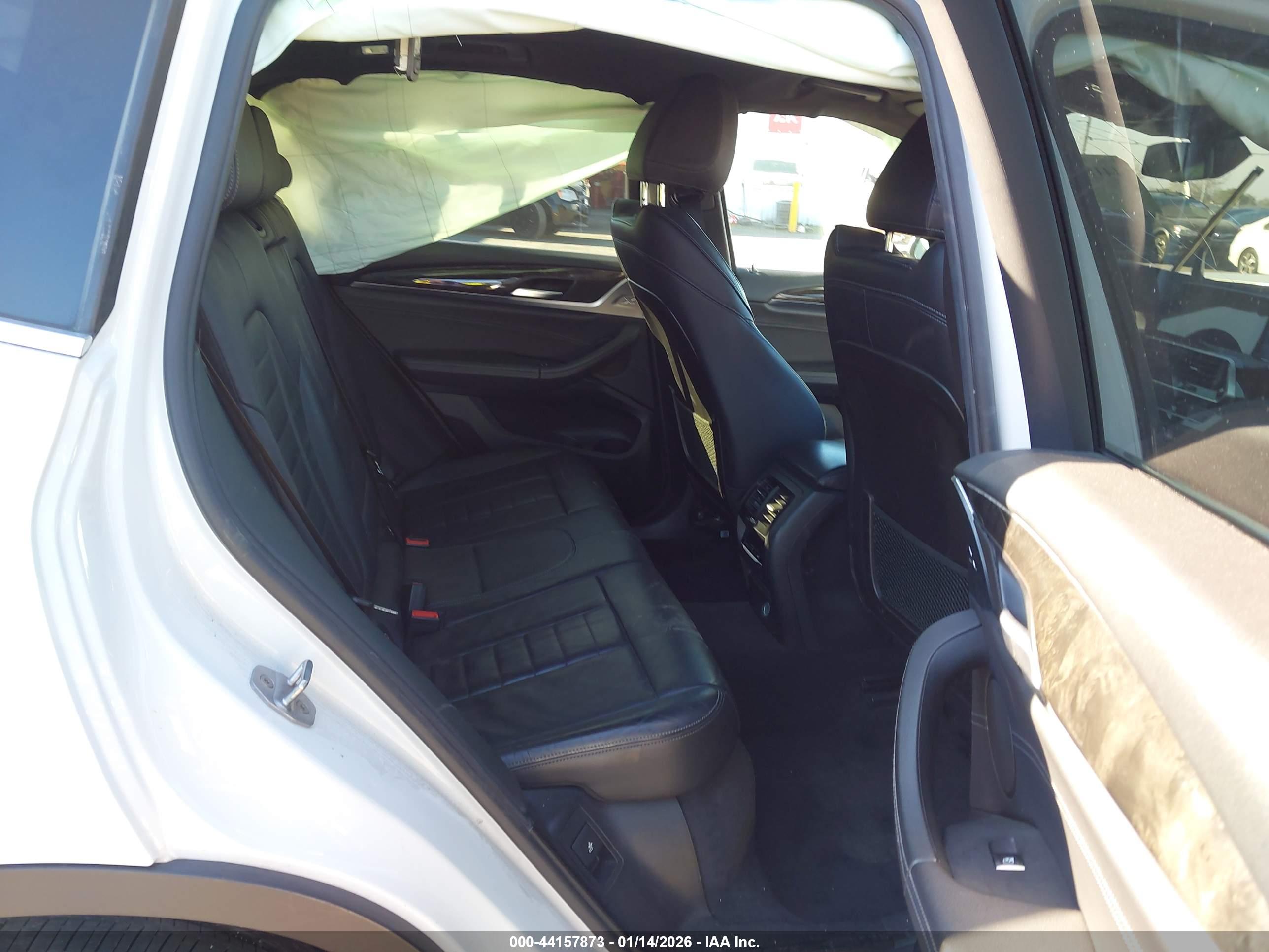 BMW X3 image 8