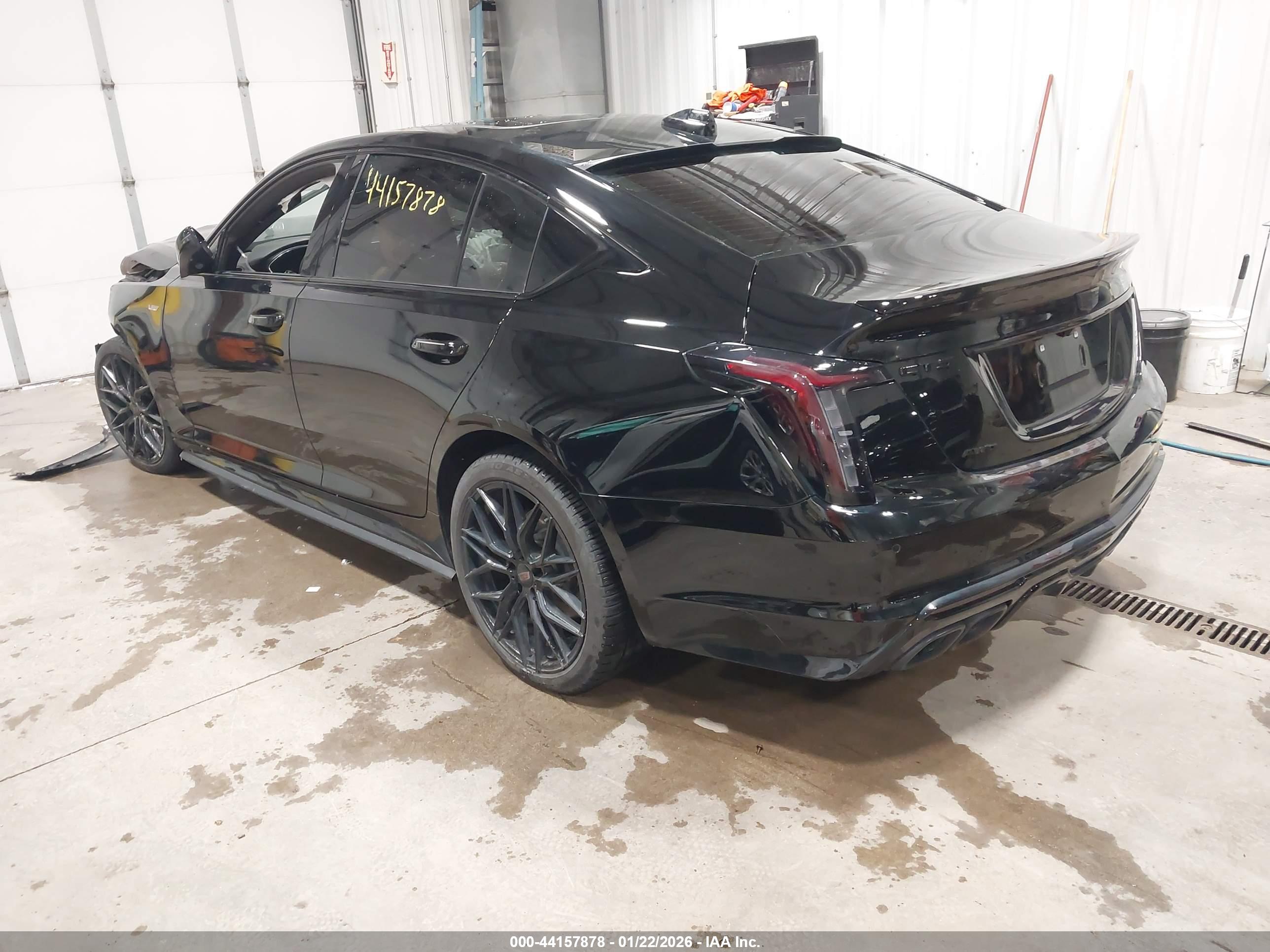 CADILLAC CT5-V image 3