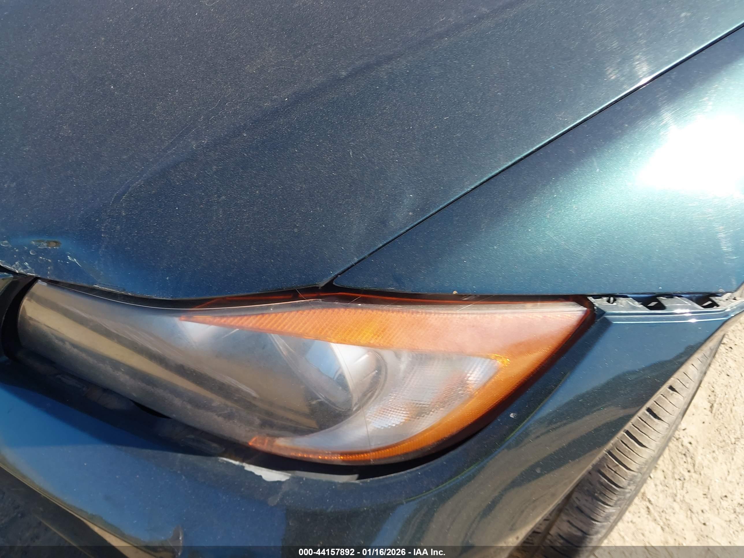 BMW 325I image 6
