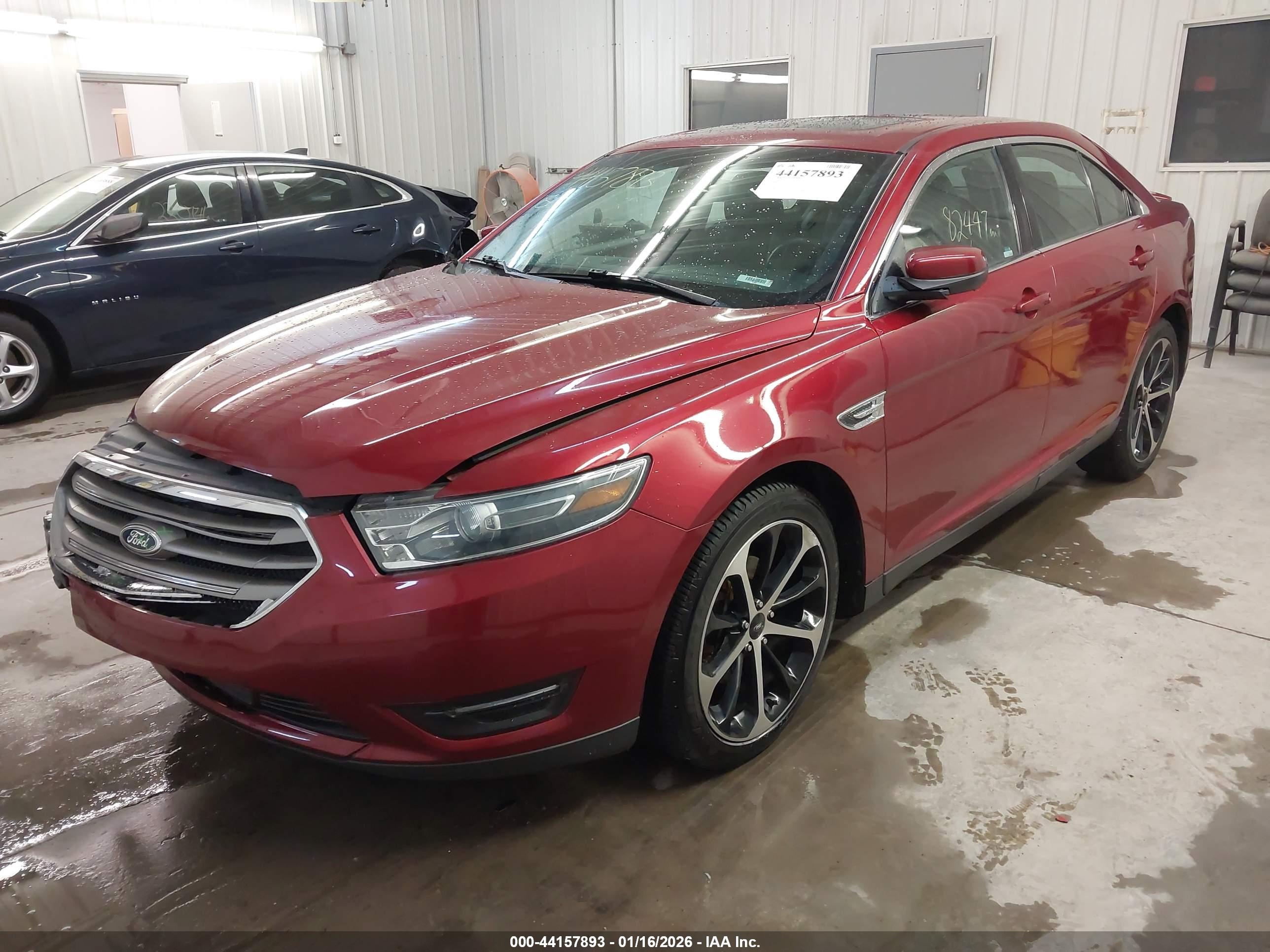 FORD TAURUS image 2