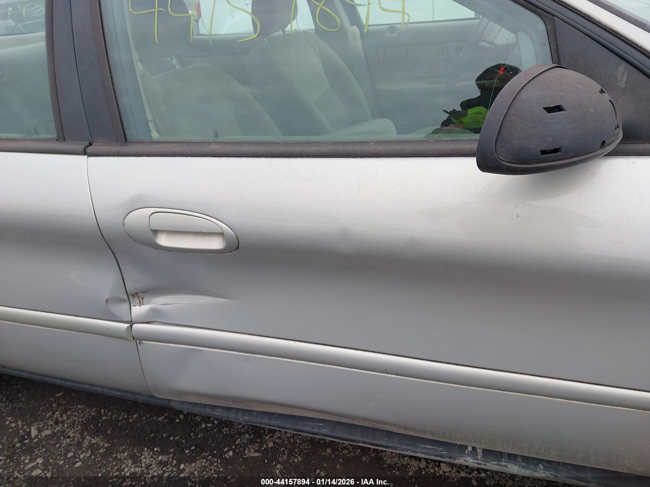 FORD TAURUS image 6