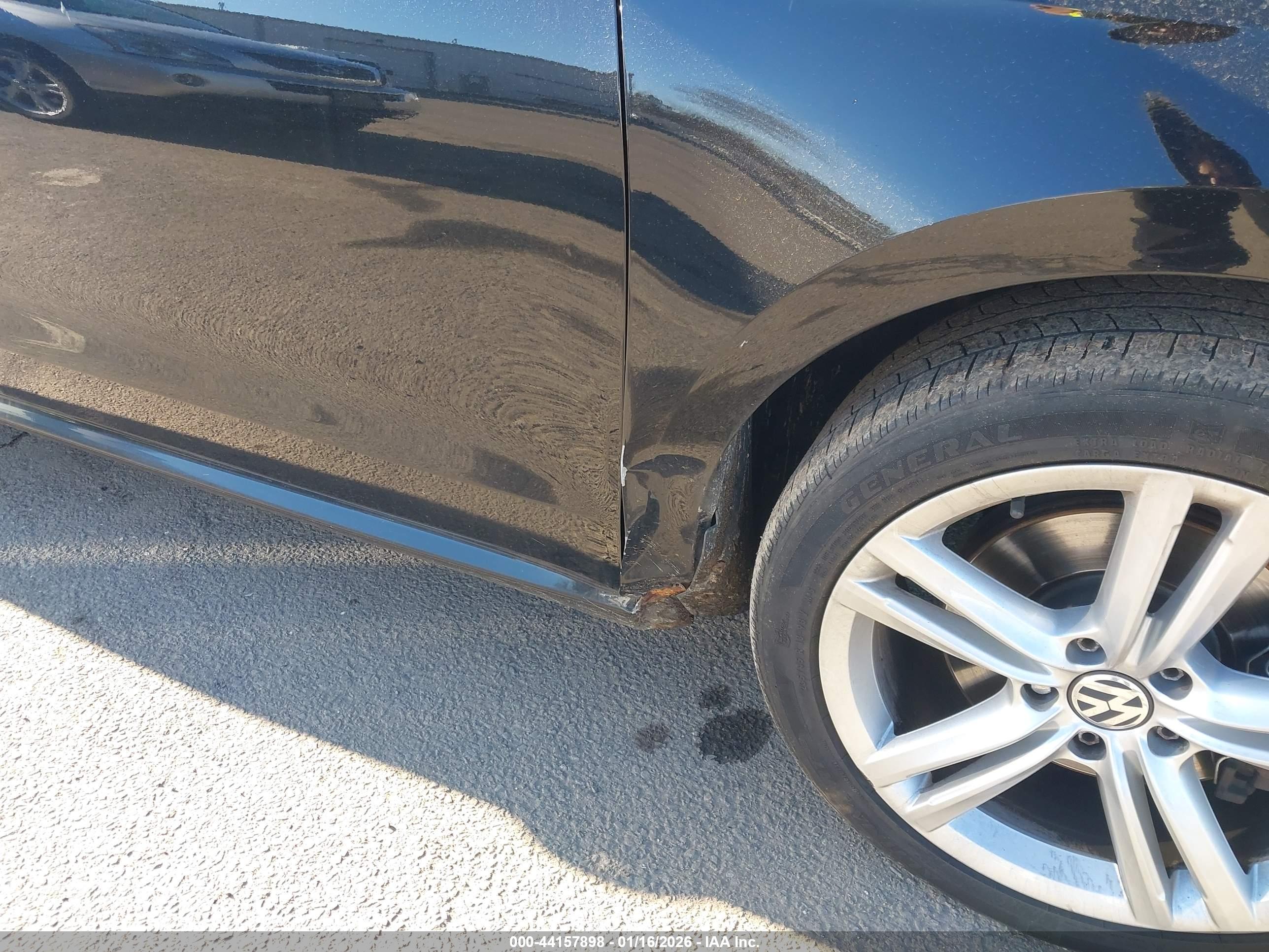 VOLKSWAGEN PASSAT image 6