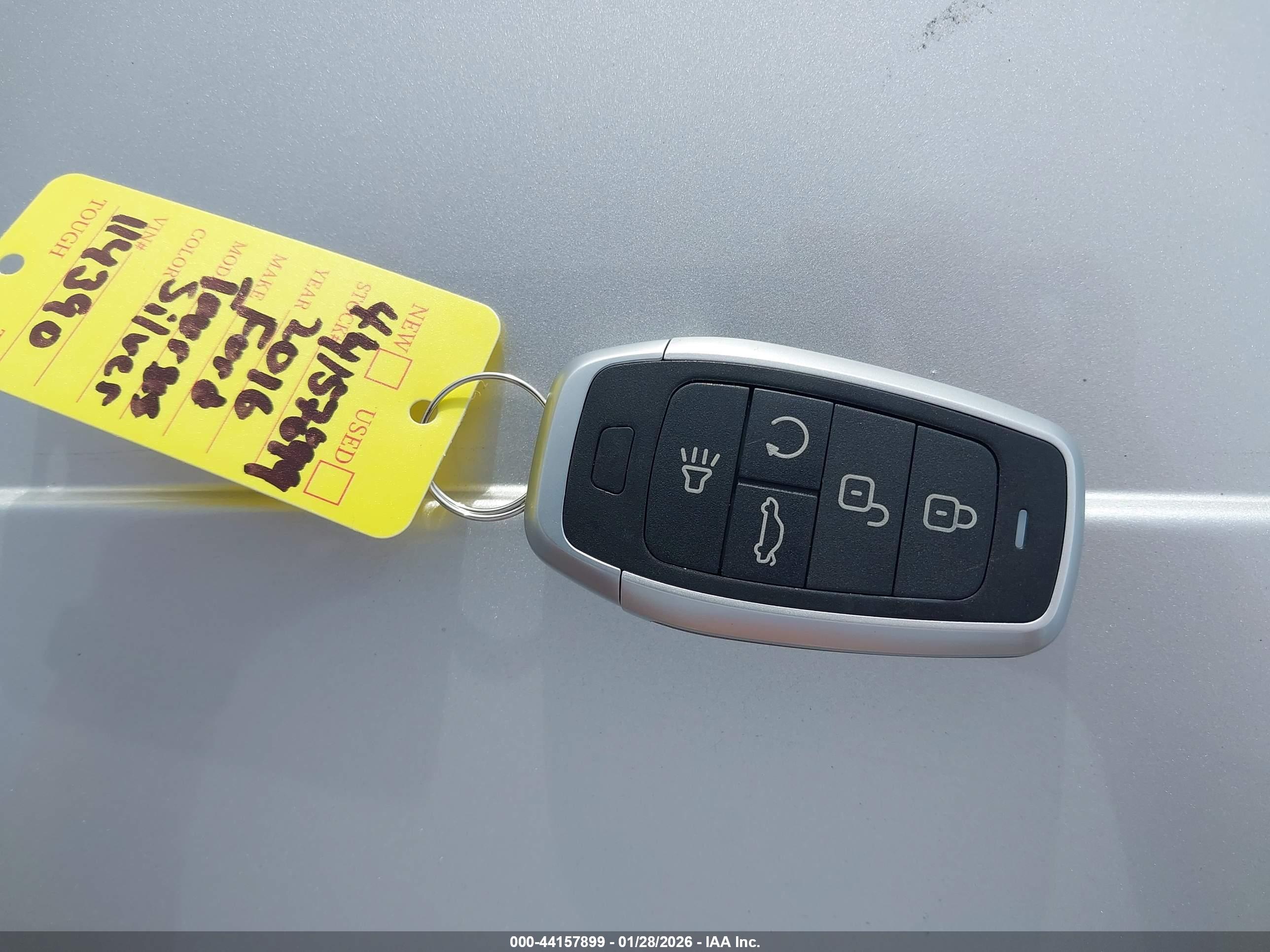 FORD TAURUS image 11