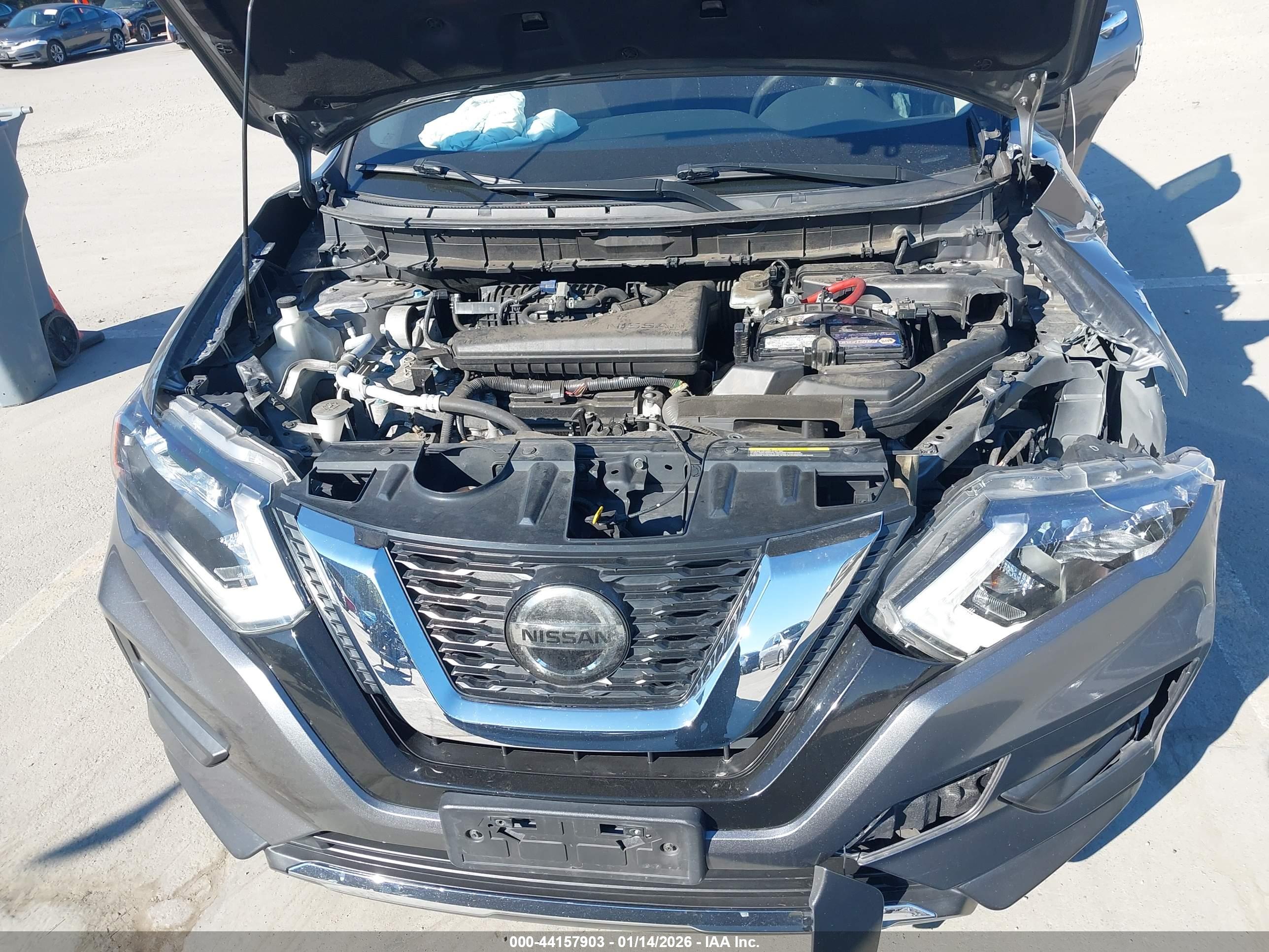 NISSAN ROGUE image 10