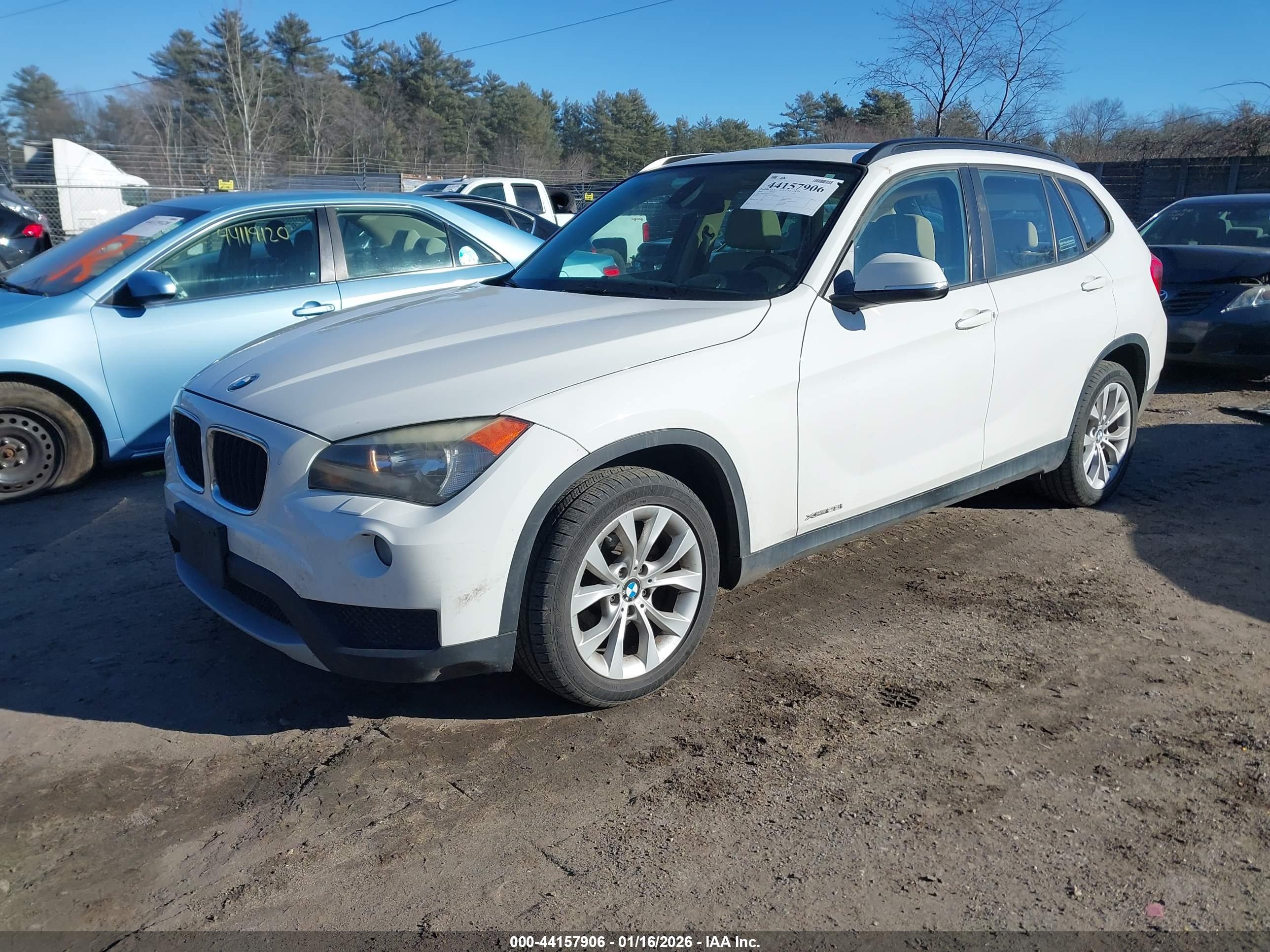 BMW X1 image 2