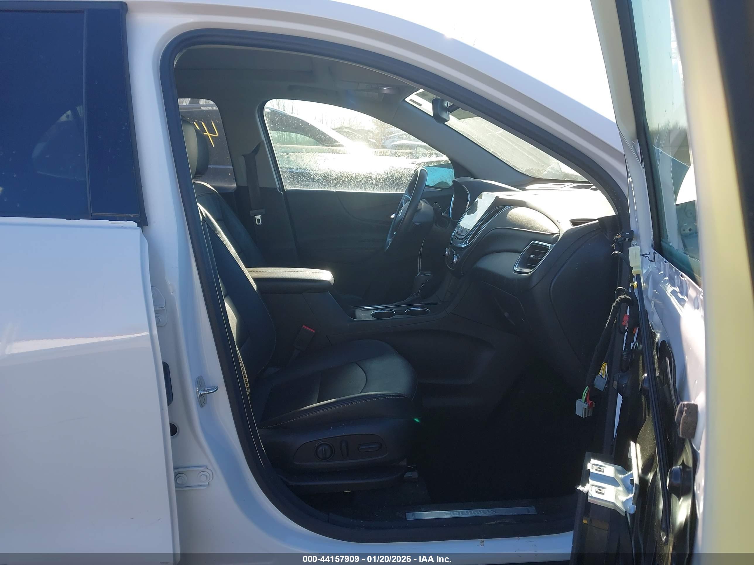 CHEVROLET EQUINOX image 5
