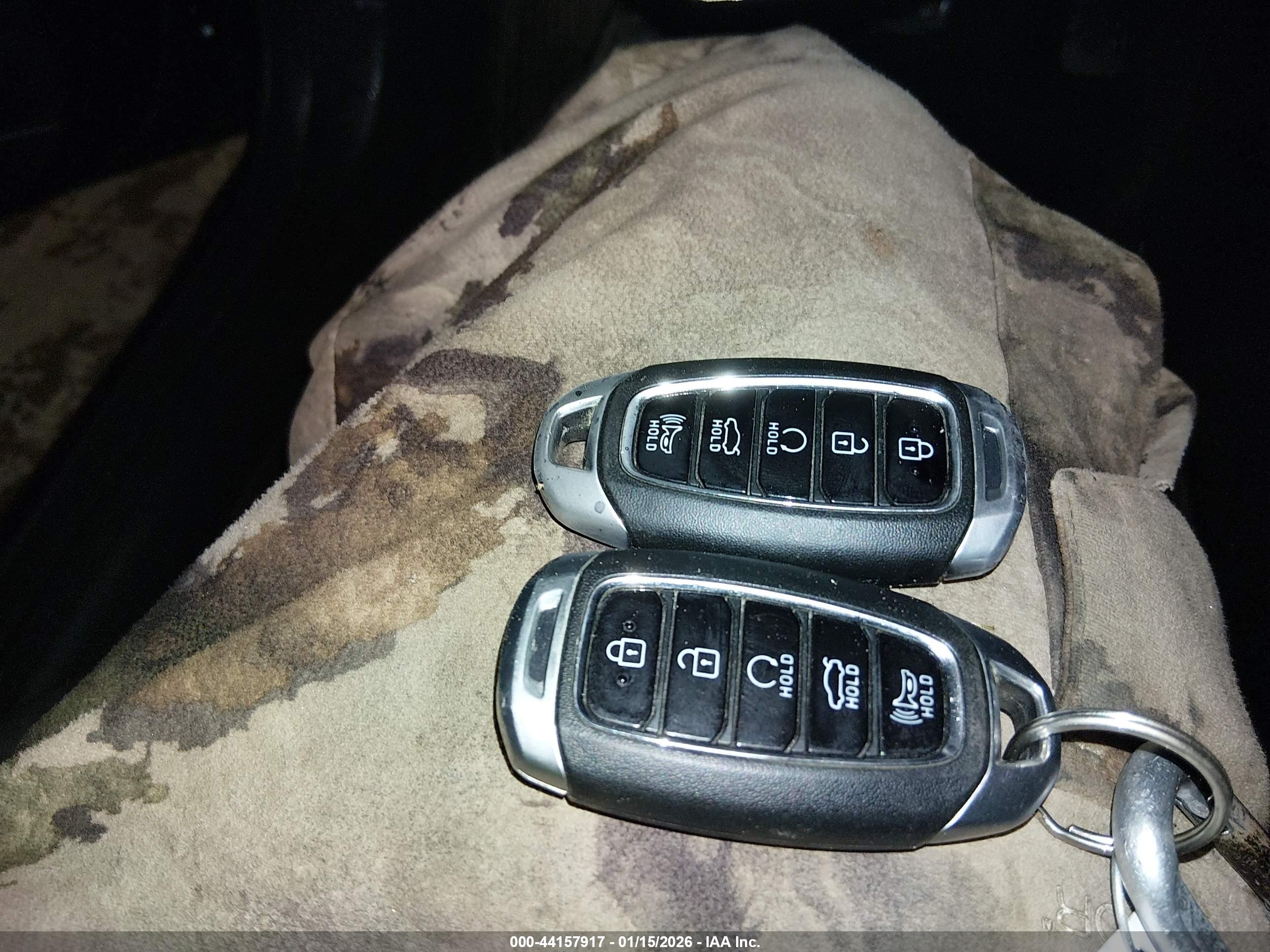 HYUNDAI ELANTRA image 11