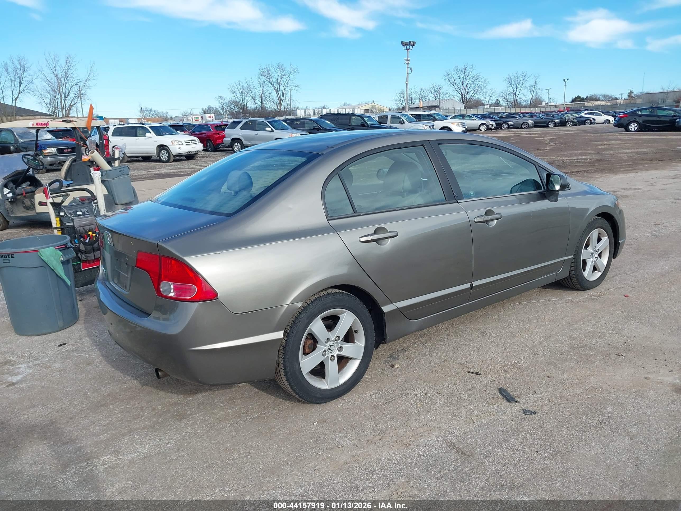 HONDA CIVIC image 4