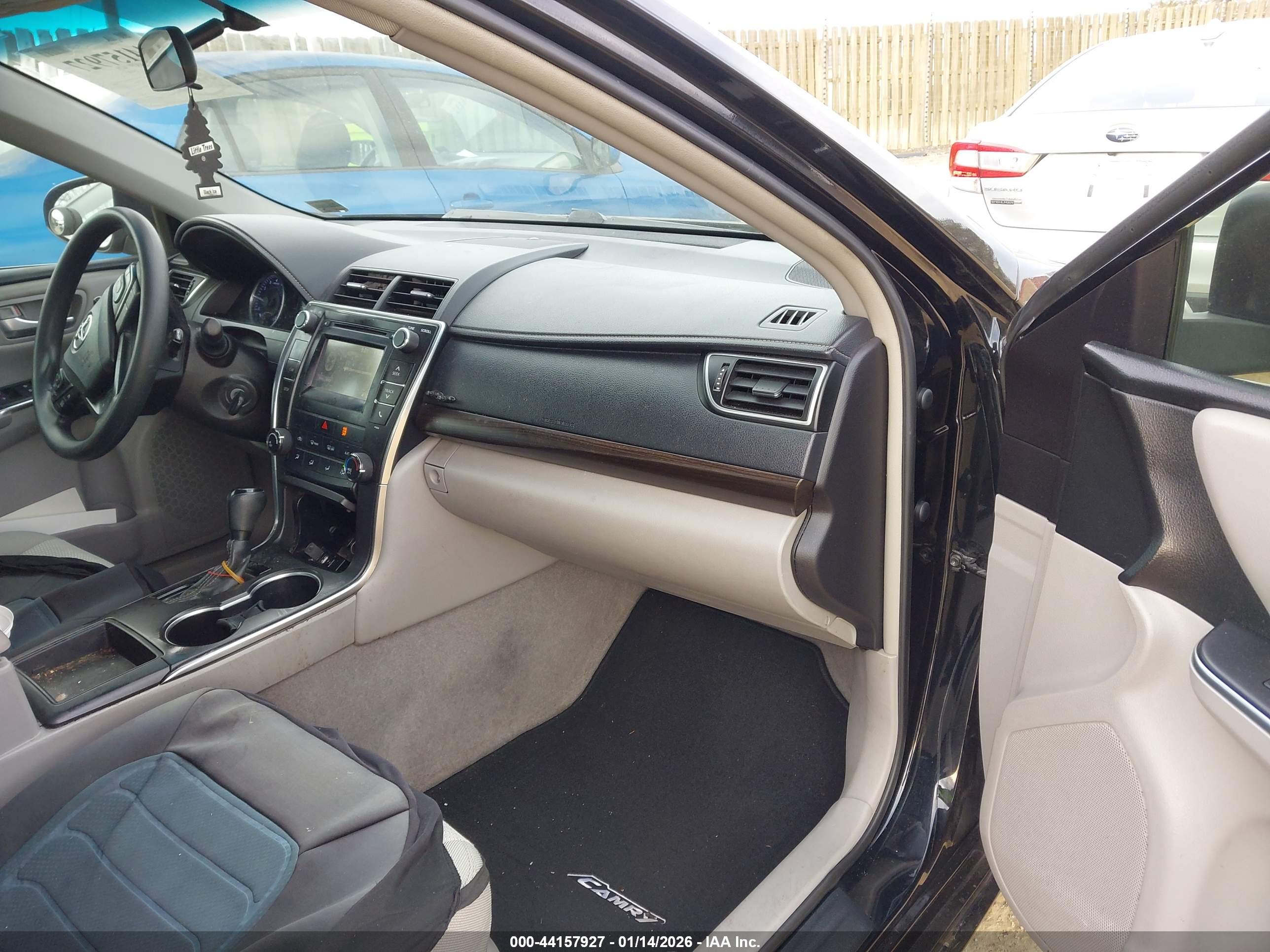 TOYOTA CAMRY image 5