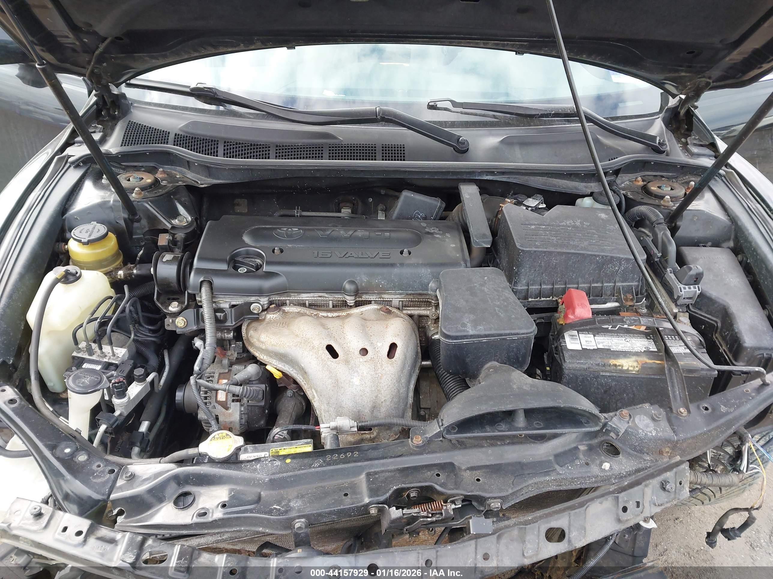 TOYOTA CAMRY image 10