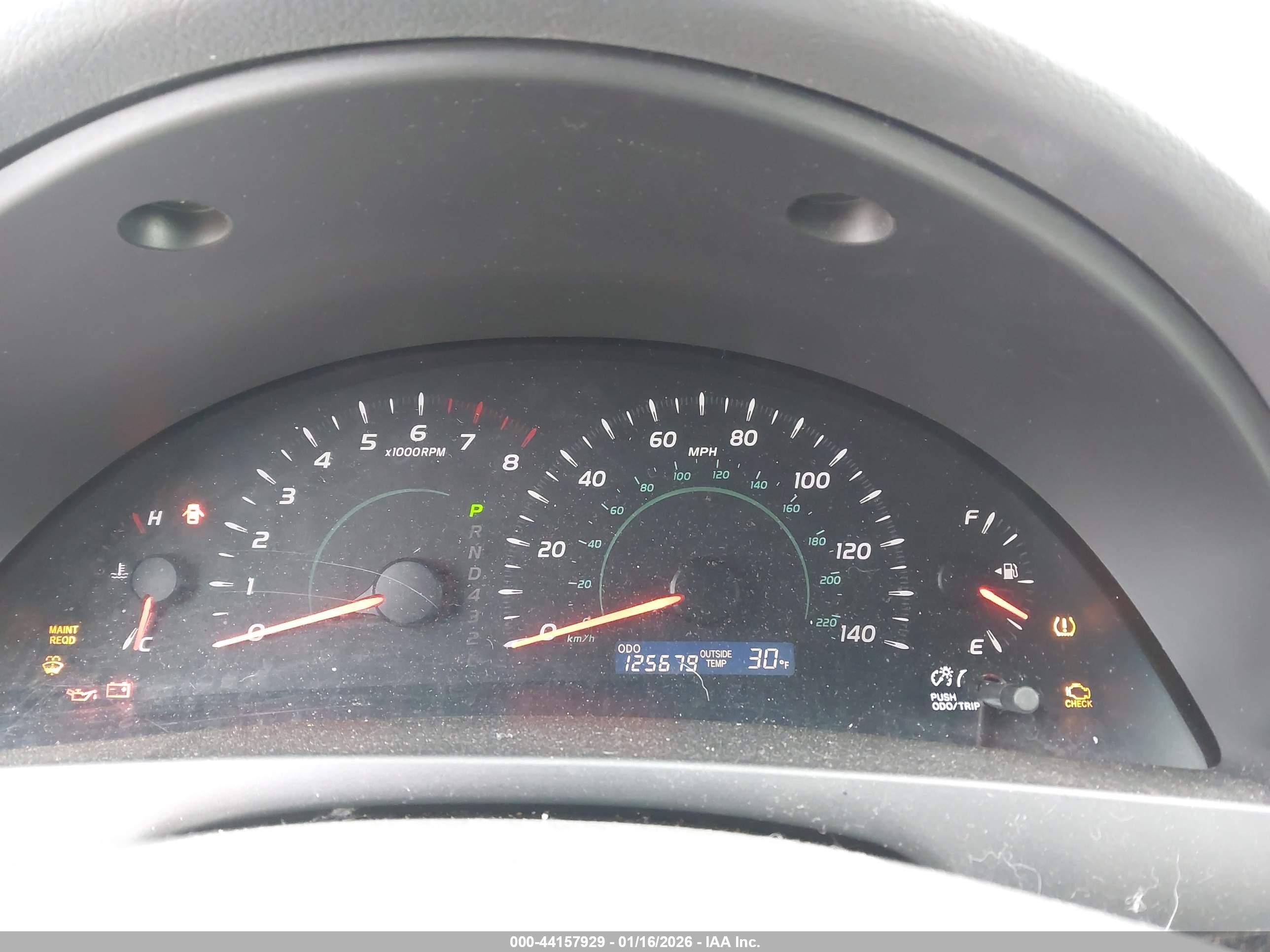 TOYOTA CAMRY image 7