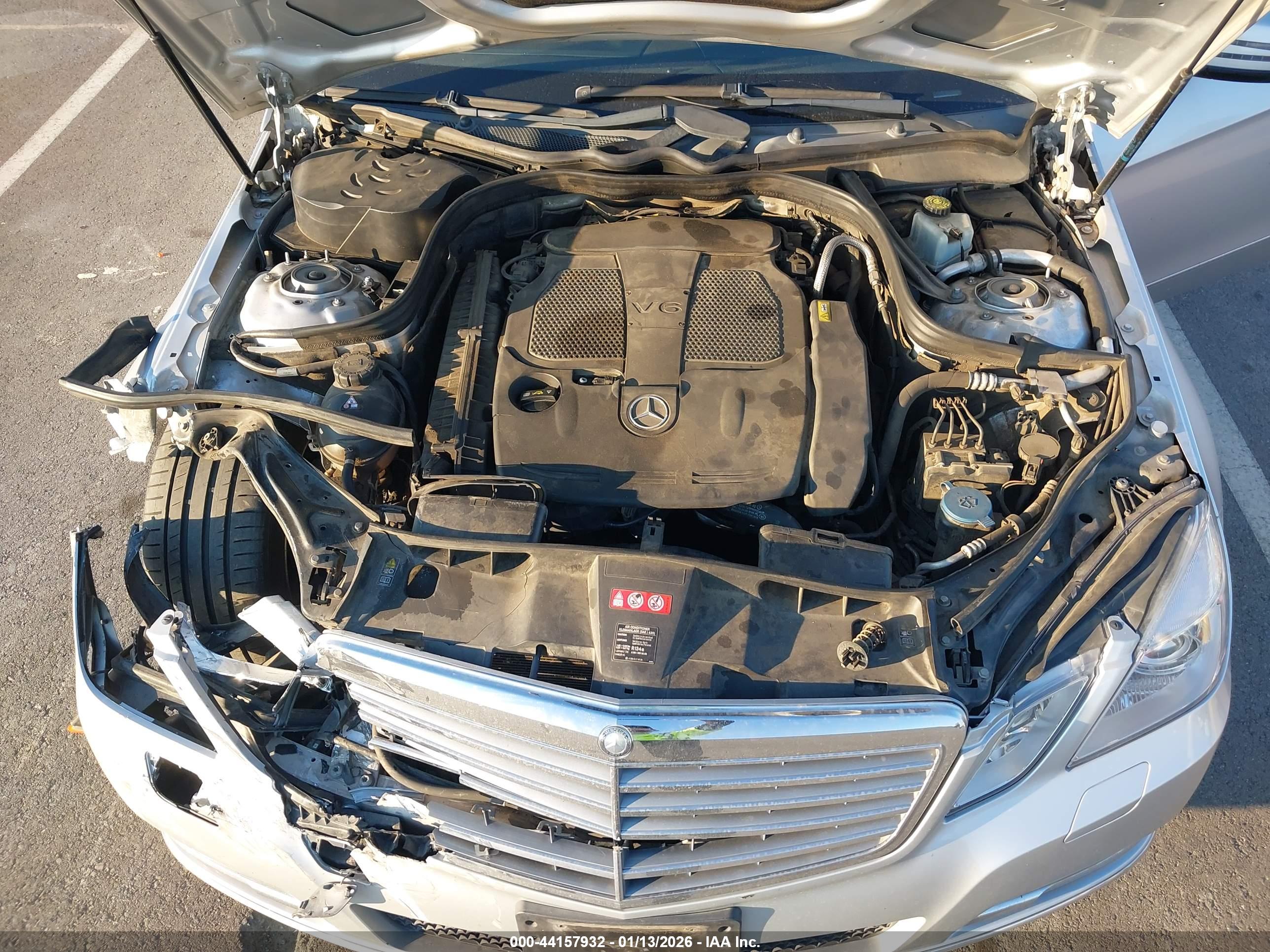 MERCEDES-BENZ E image 10