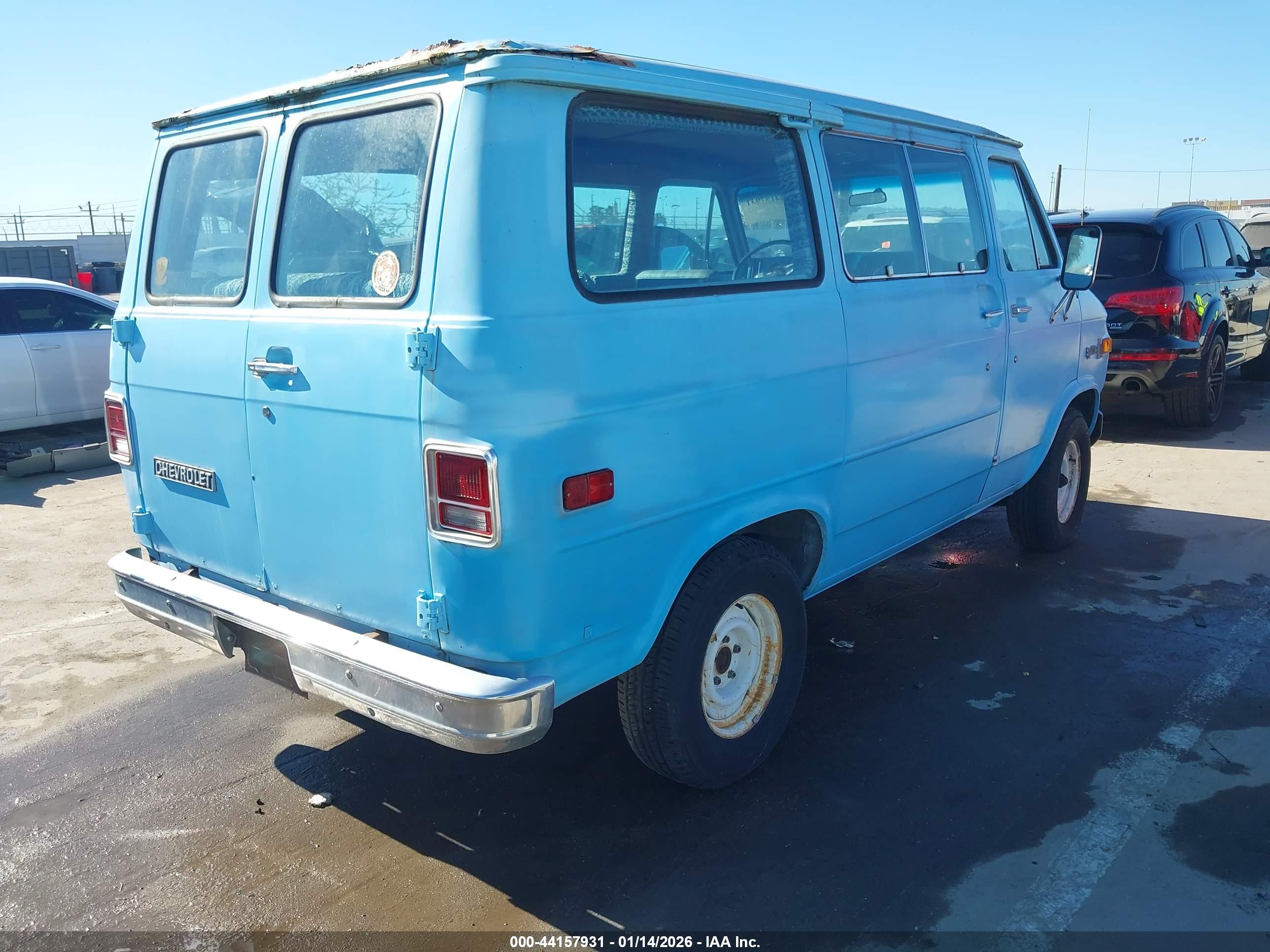 CHEVROLET VAN image 4