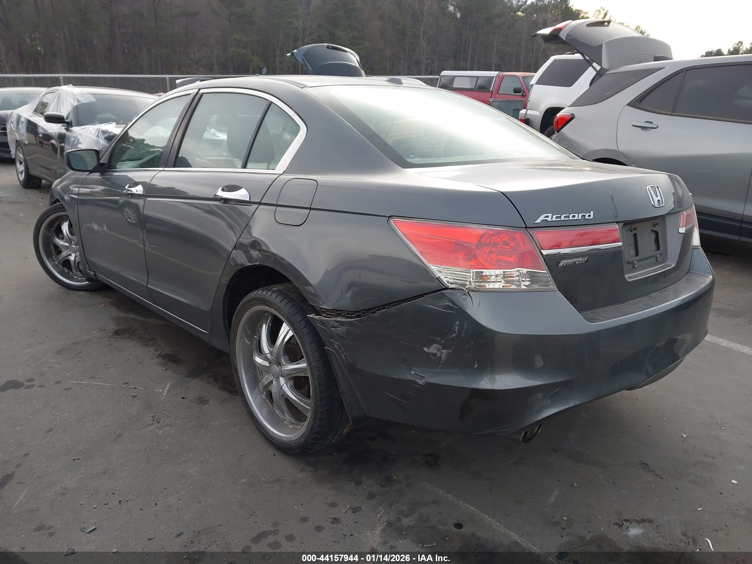 HONDA ACCORD image 3