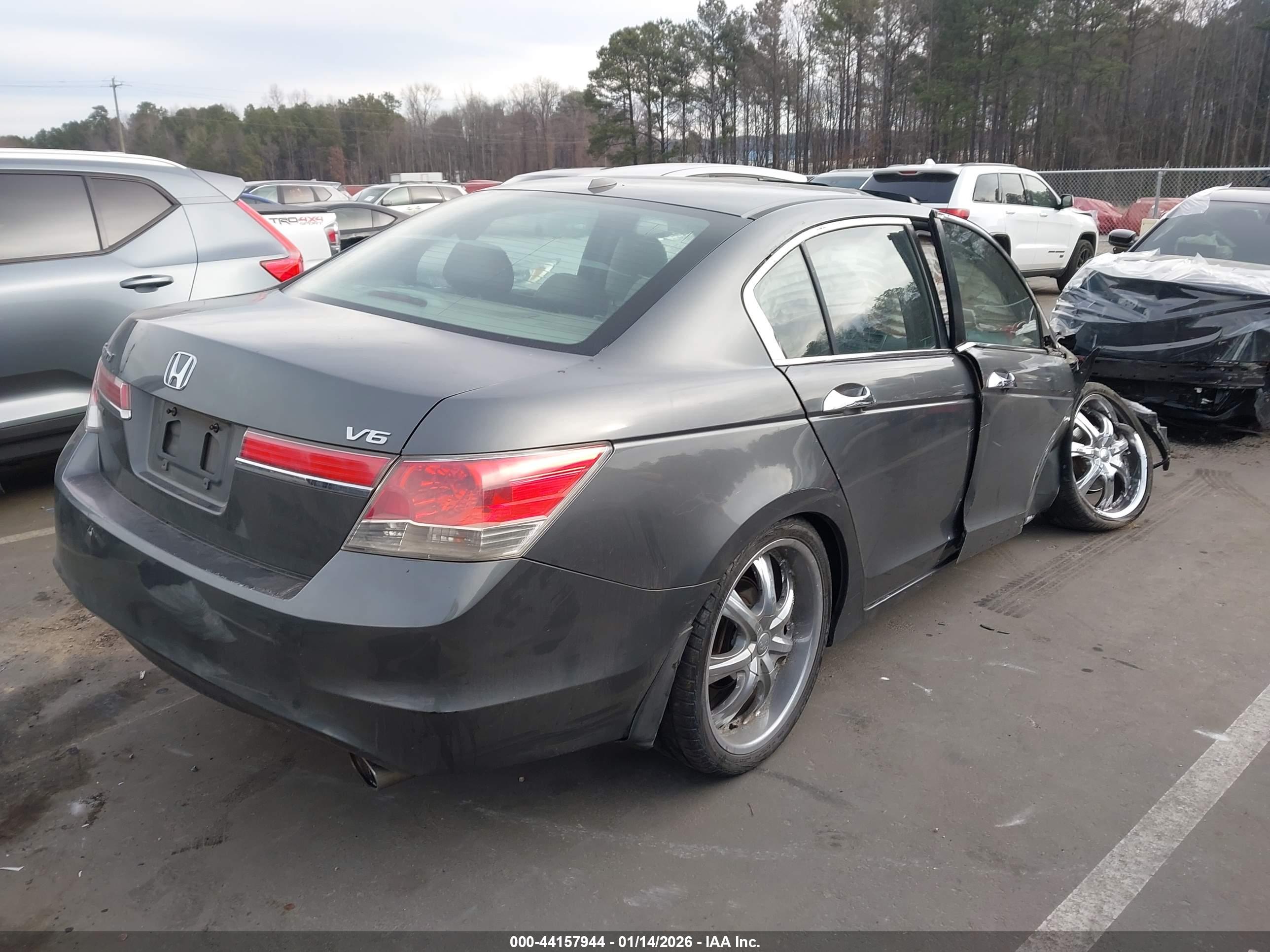 HONDA ACCORD image 4