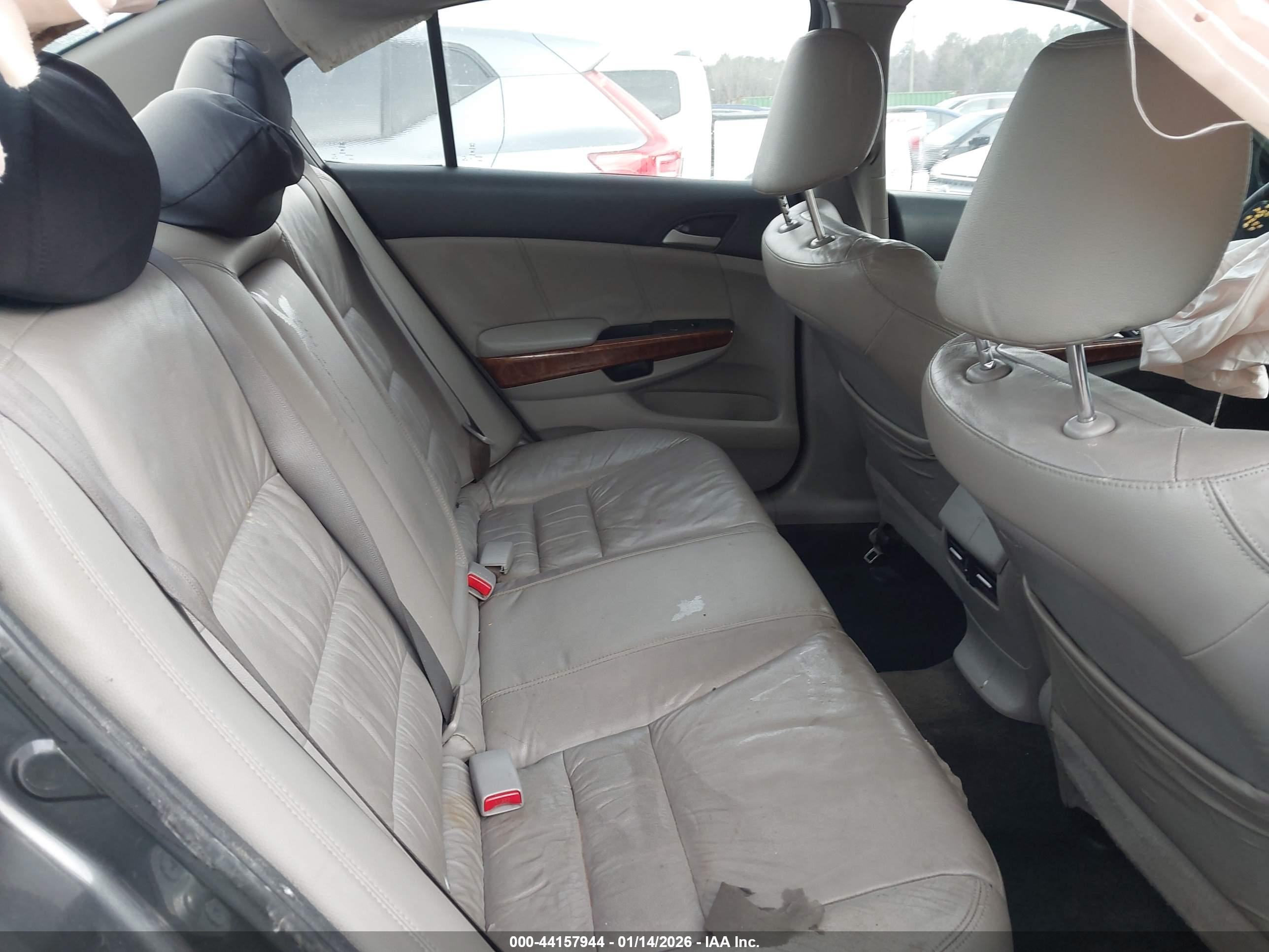 HONDA ACCORD image 8