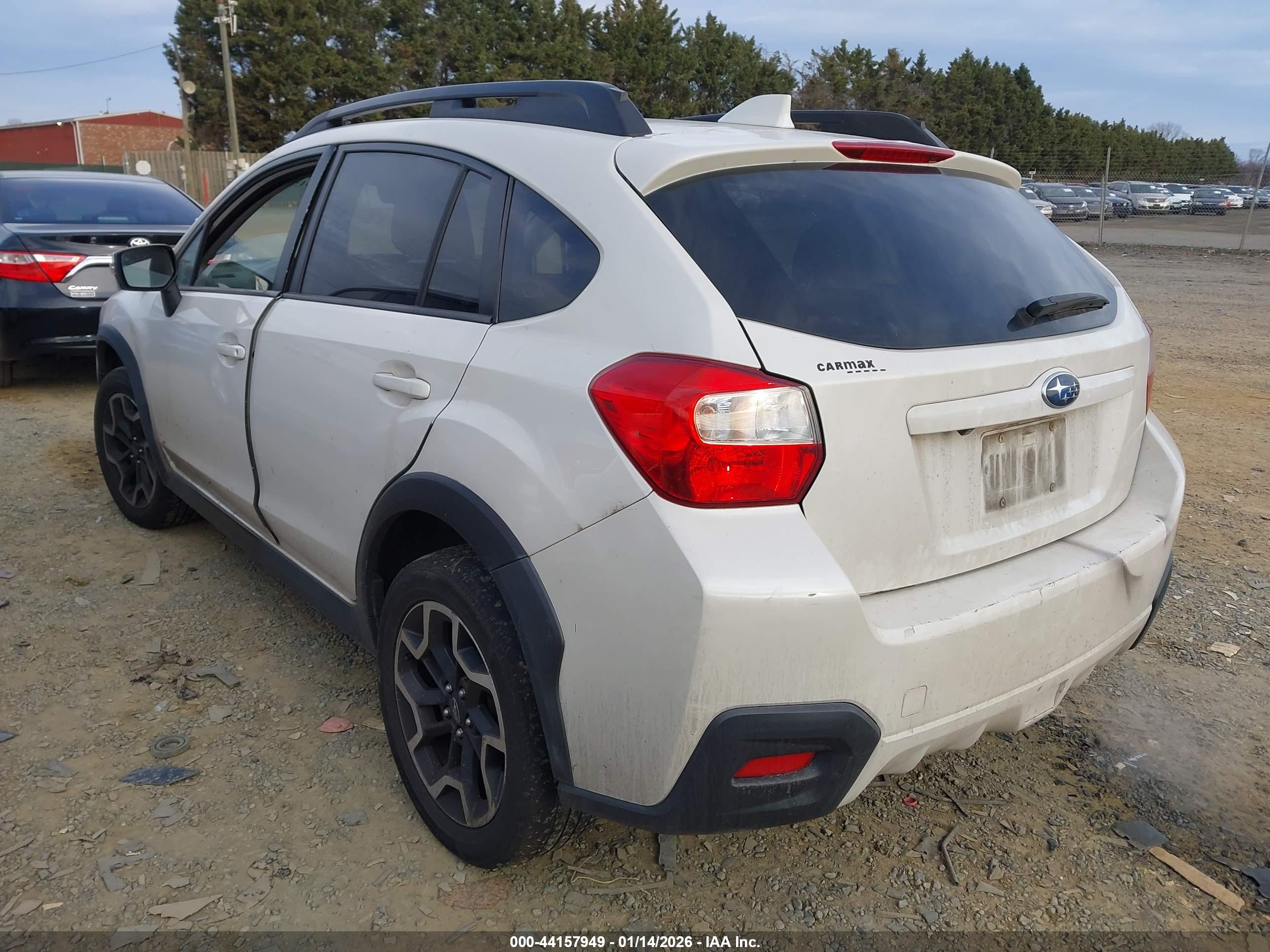 SUBARU CROSSTREK image 3